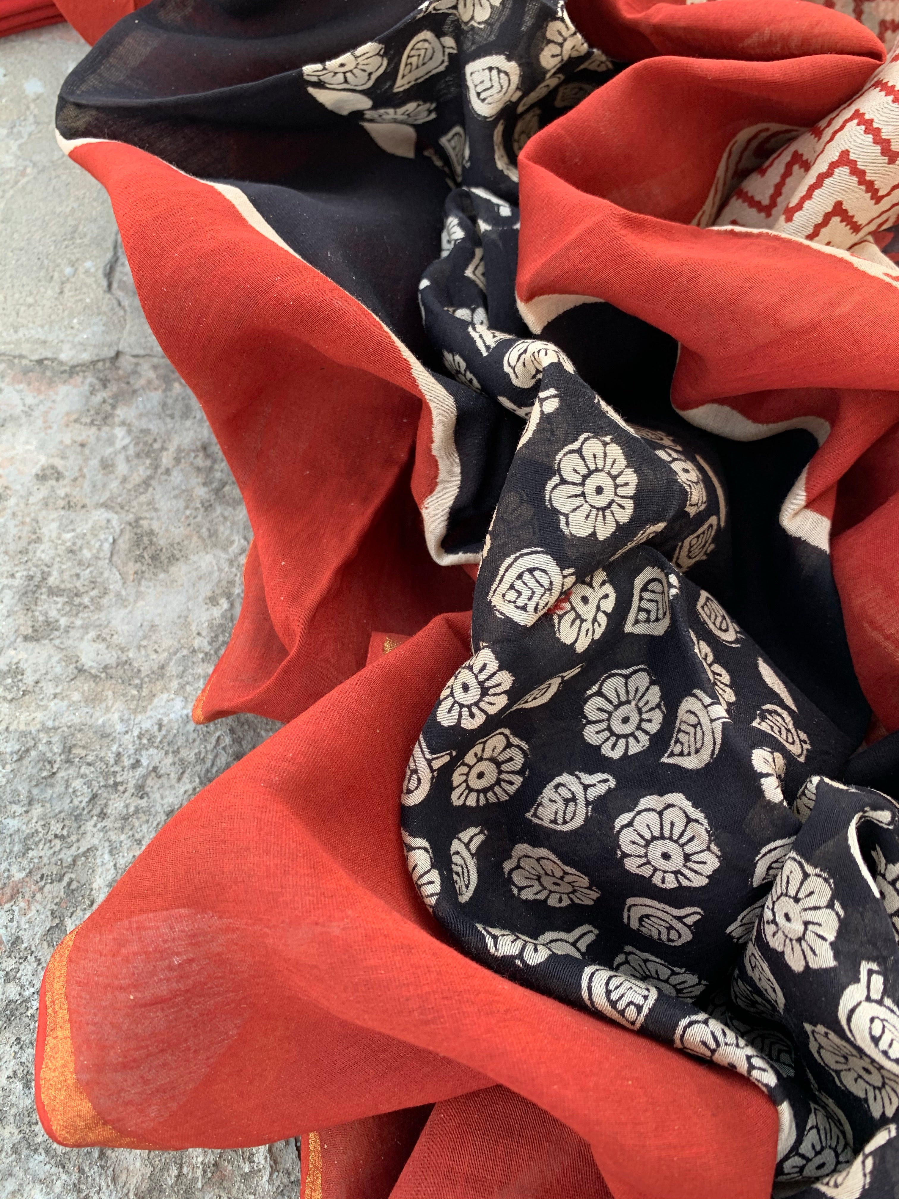 Handblock chanderi suit