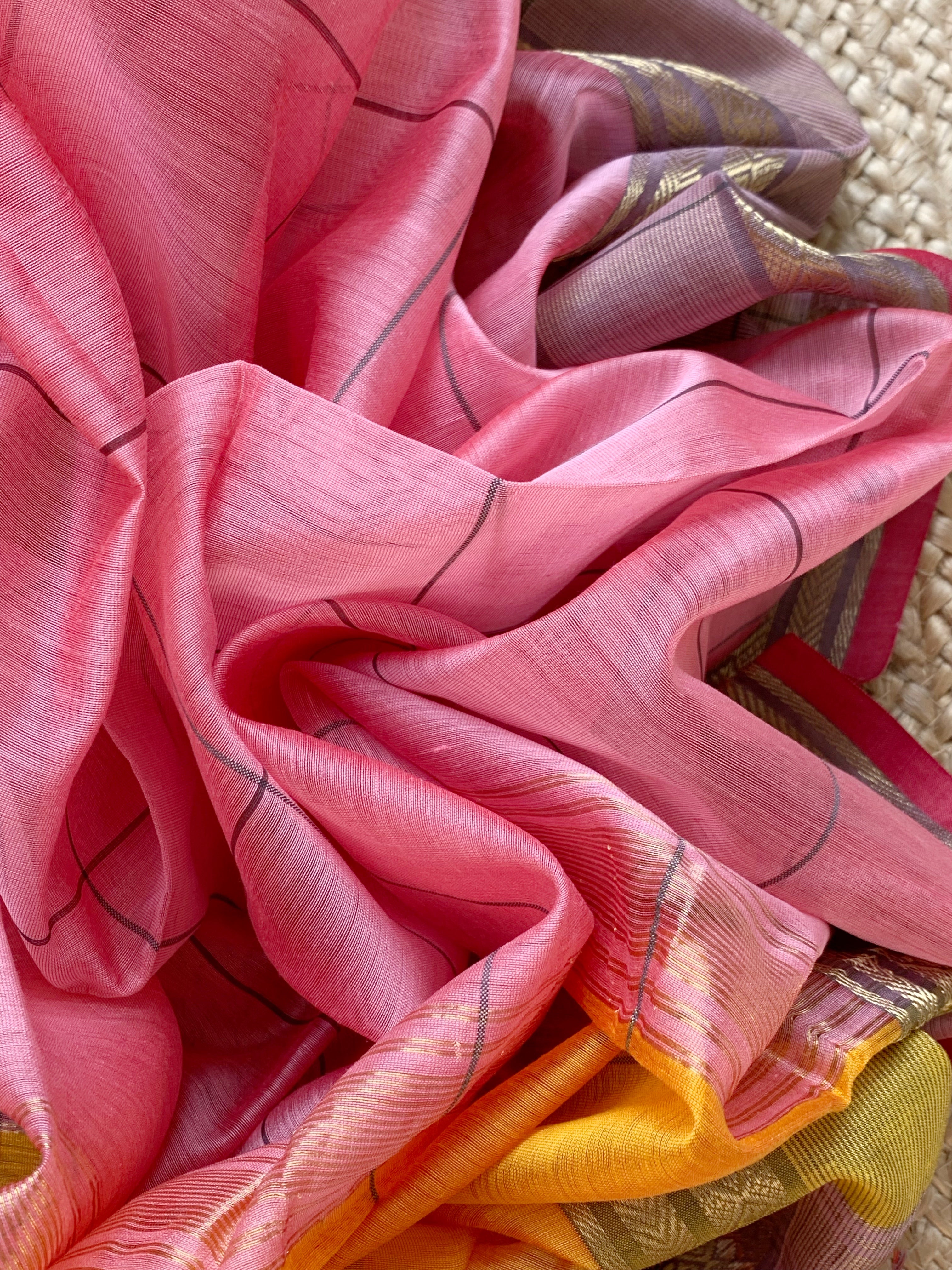Handwoven Maheshwari Kurta dupatta set