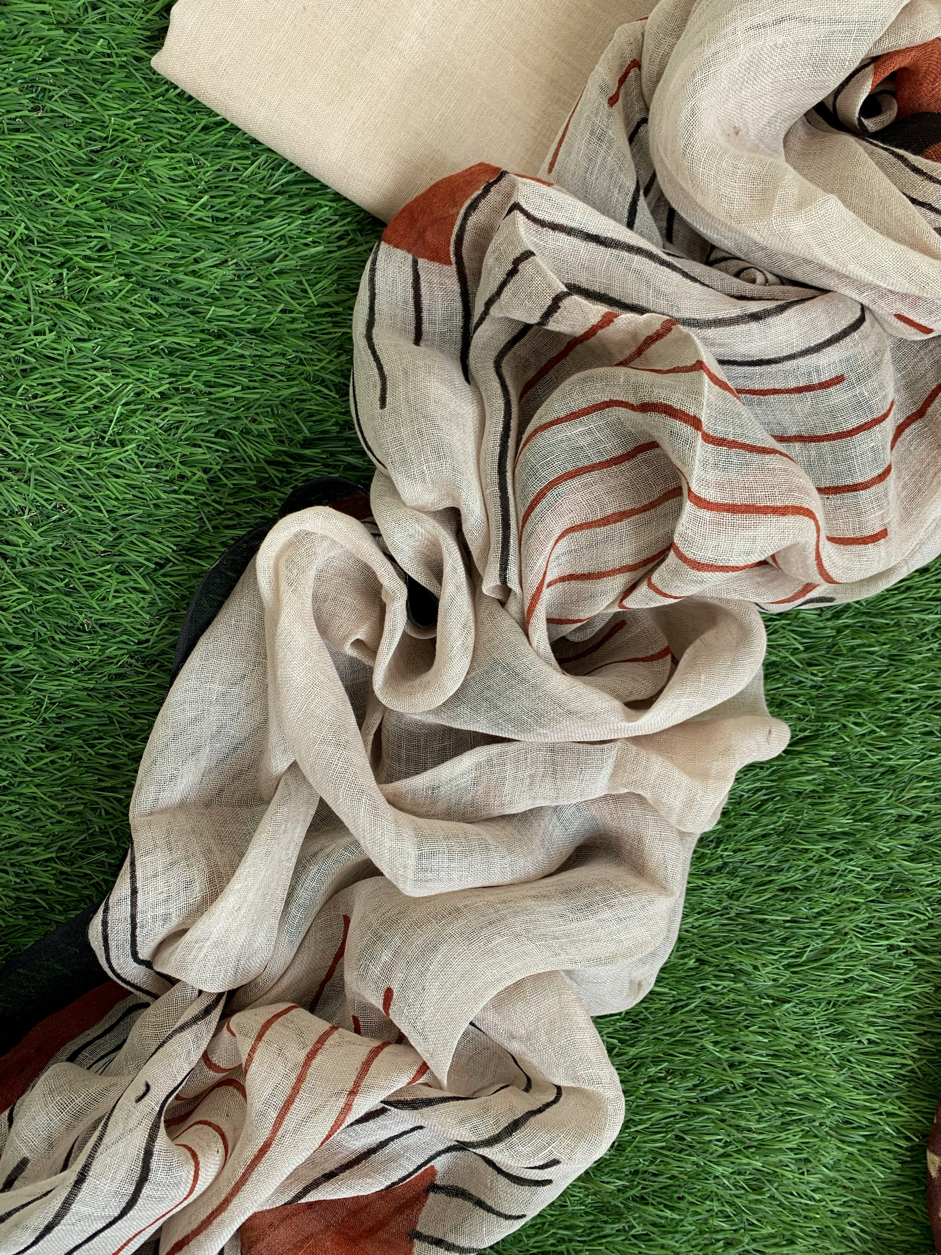 Handcrafted Linen Kurta Dupatta Set