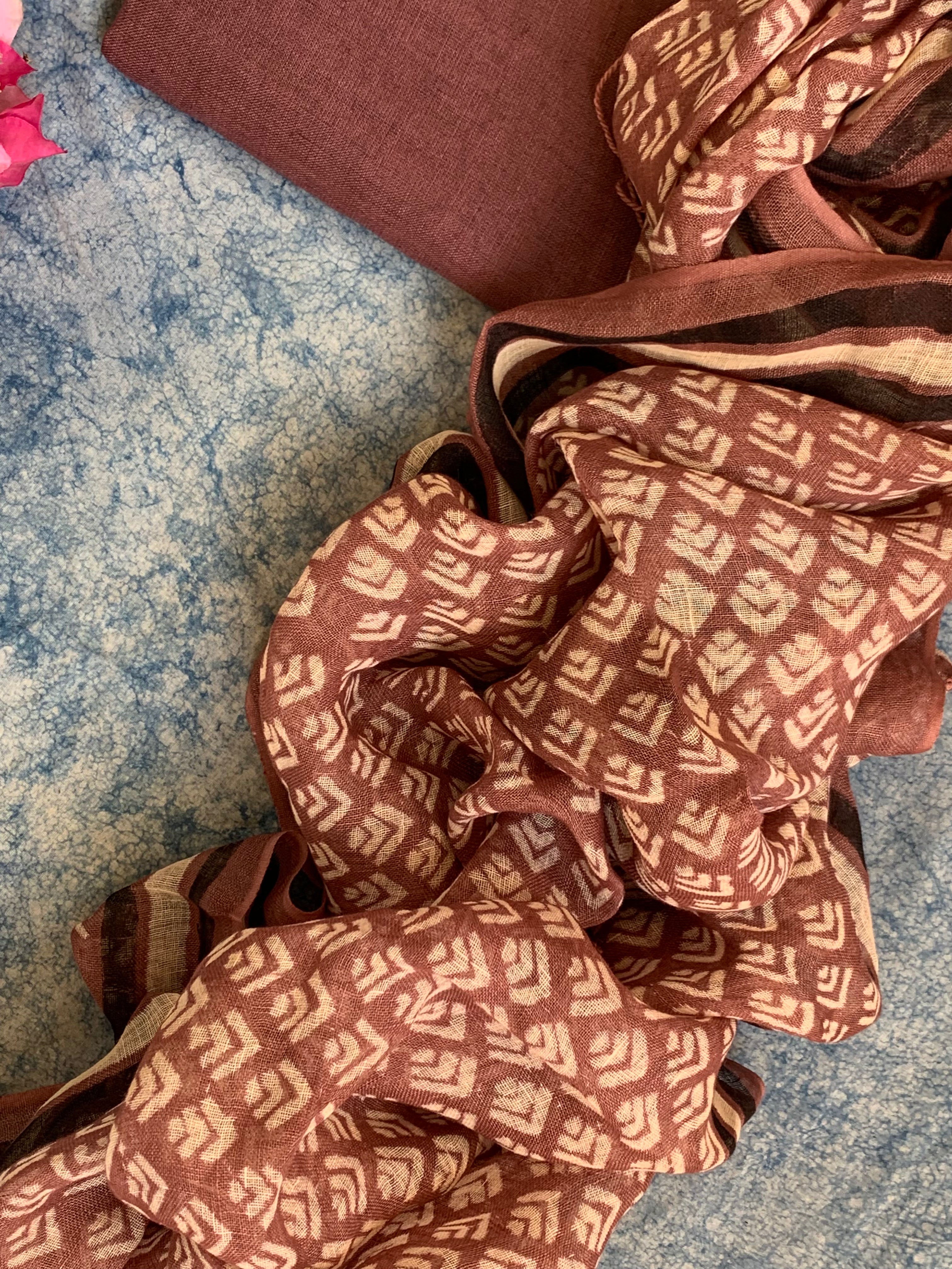 Handcrafted Linen Kurta Dupatta Set