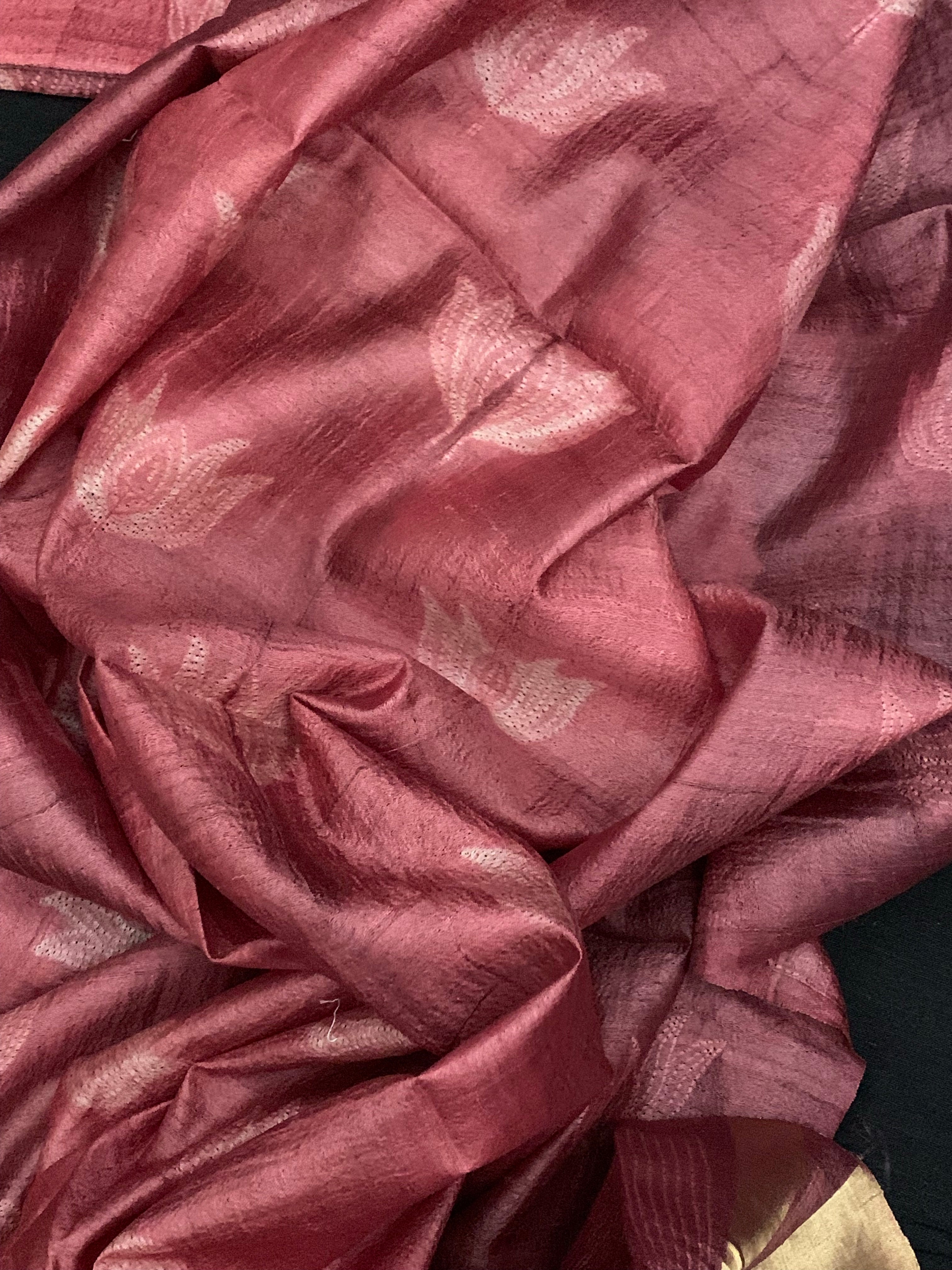 Handwoven & Handmade Tussar Shibori Kurta Dupatta Set