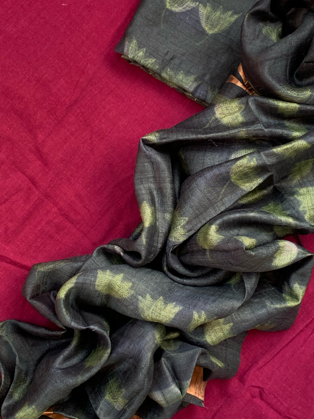 Handwoven & Handmade Tussar Shibori Kurta Dupatta Set -Teal Green