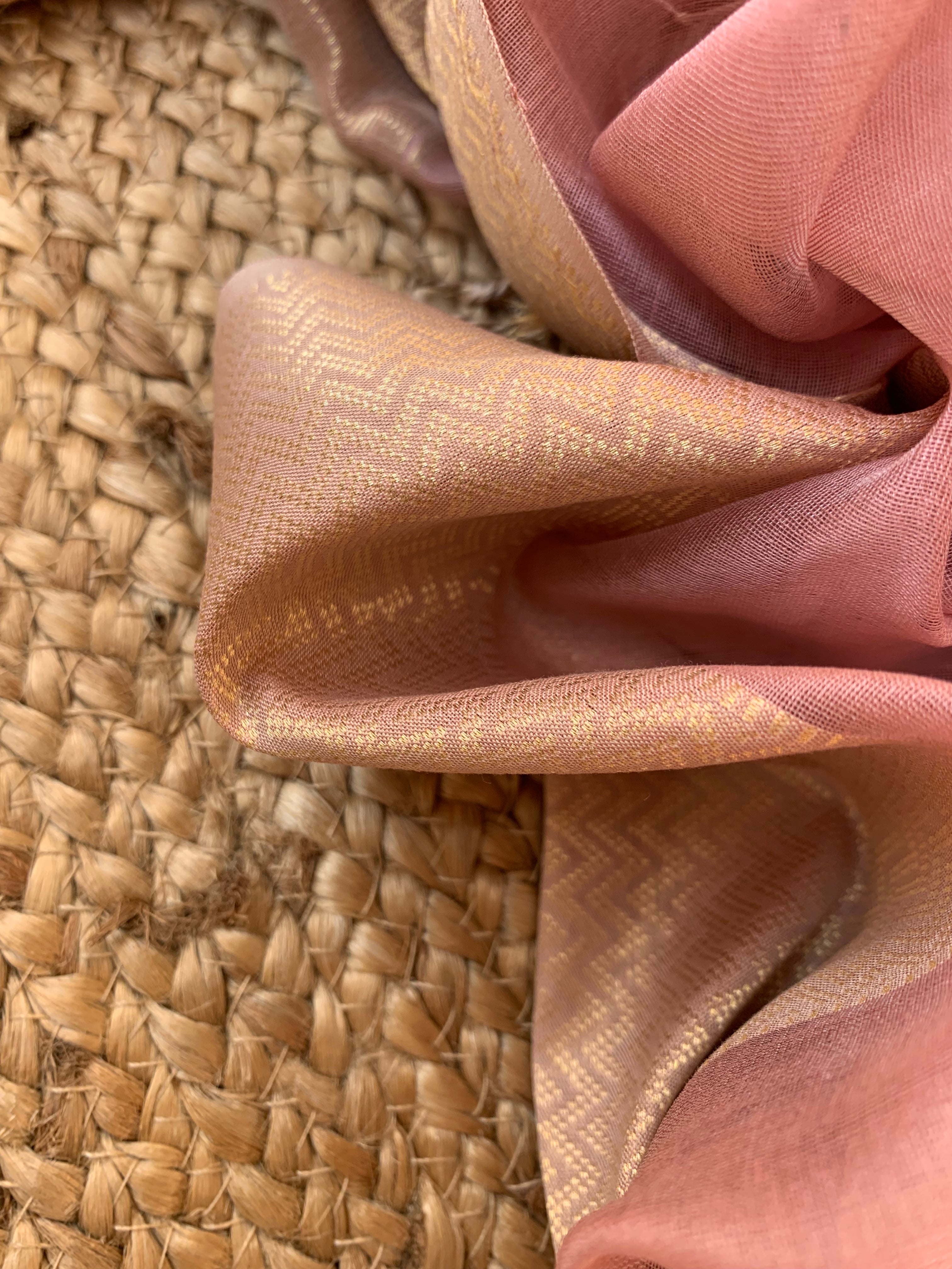 Handwoven Maheshwari Kurta dupatta set