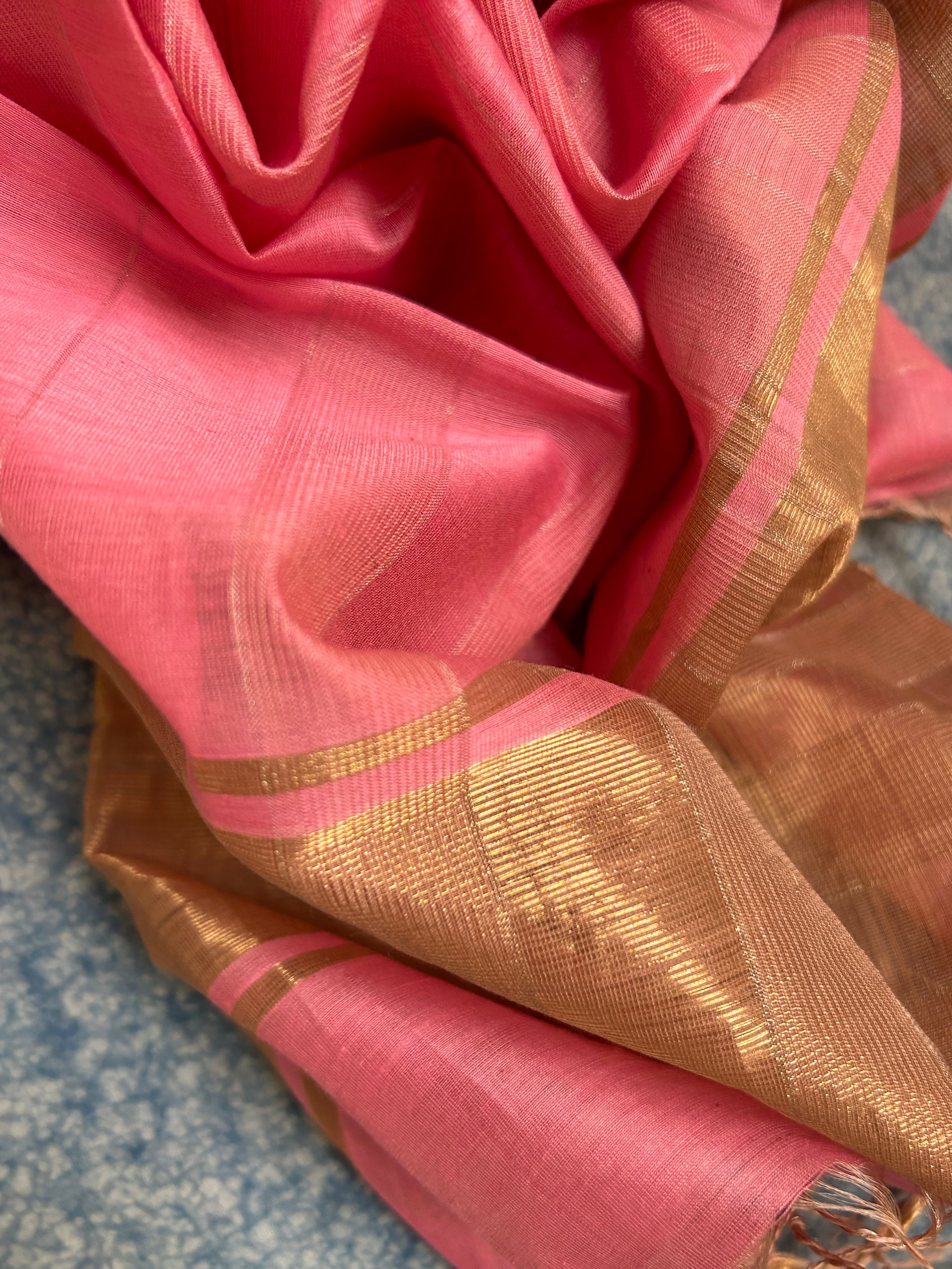 Handwoven Maheshwari Kurta Dupatta Set