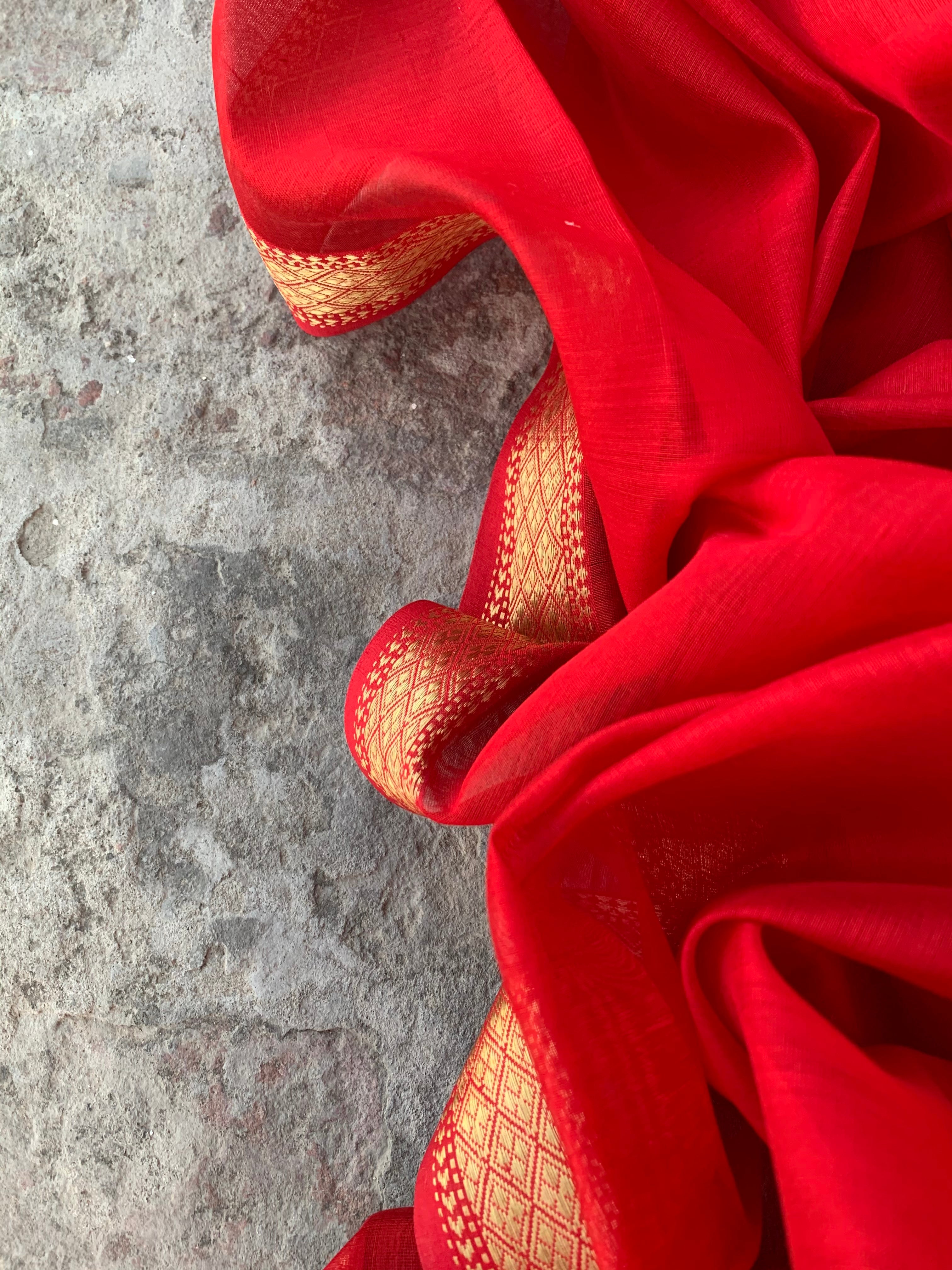 Handwoven Maheshwari Kurta dupatta set