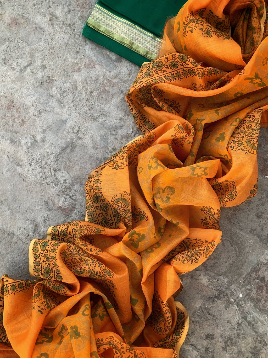 Handwoven Maheshwari Kurta dupatta set