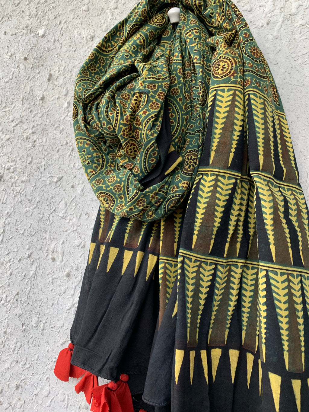 Handblock Ajrakh Dupatta