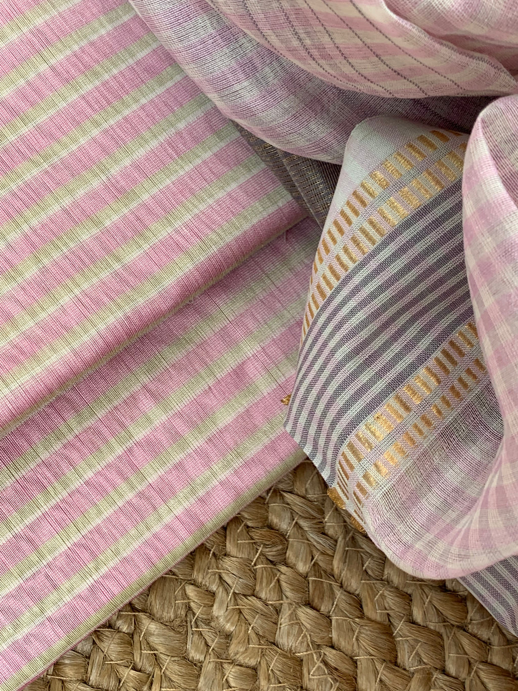 Handwoven Maheshwari Kurta dupatta set