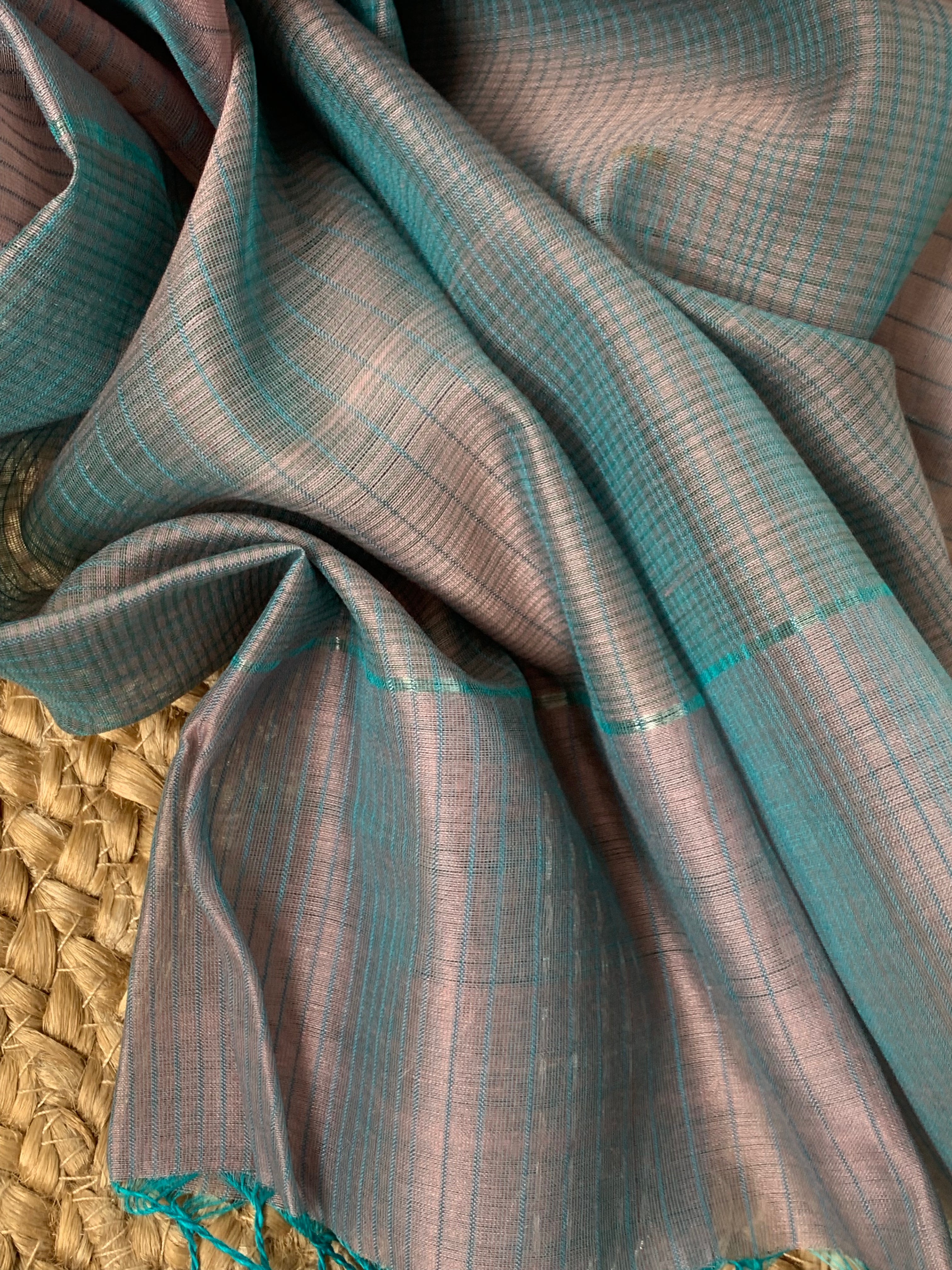Handwoven Maheshwari Kurta dupatta set