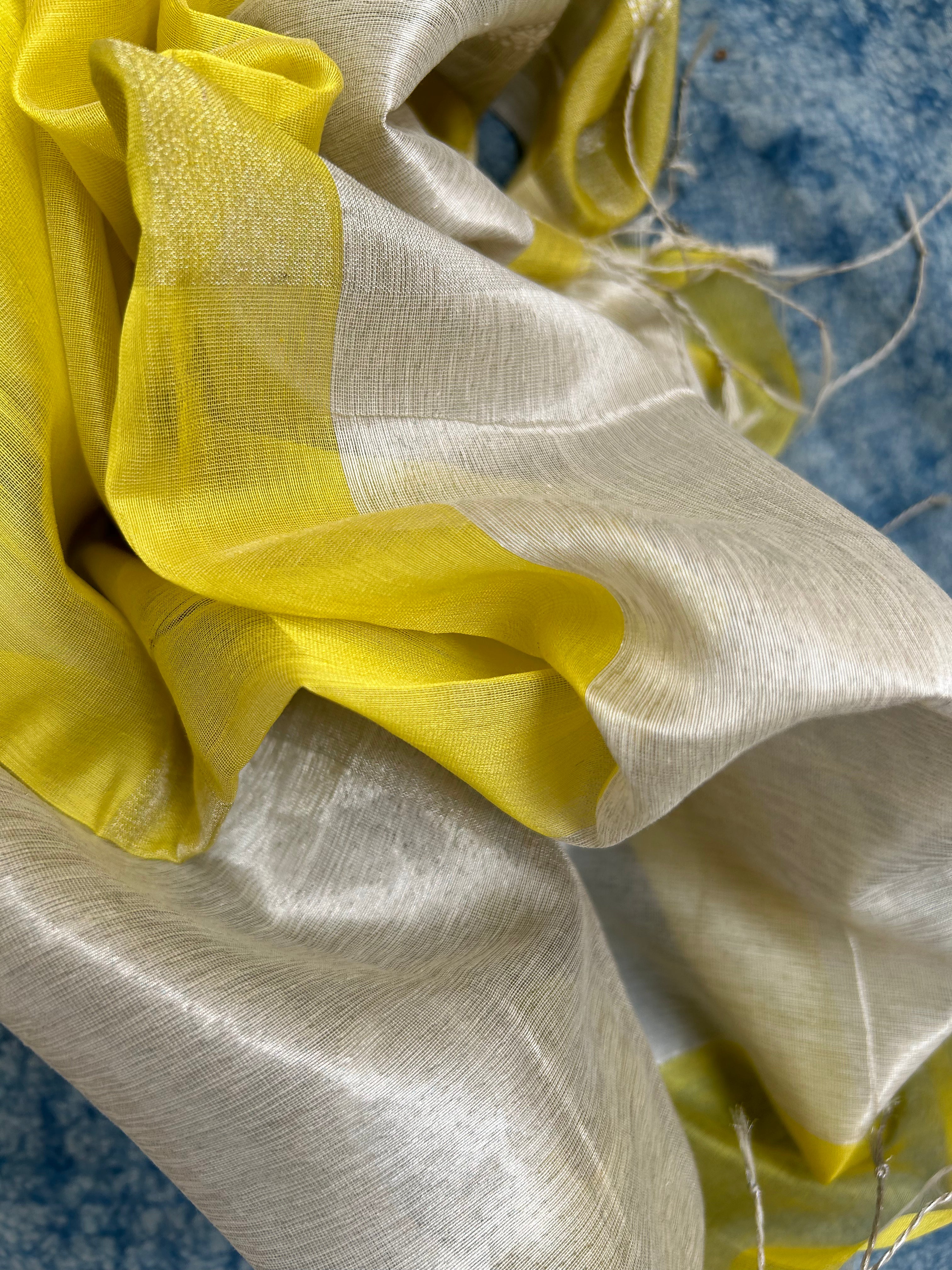 Handwoven Maheshwari Kurta Dupatta Set