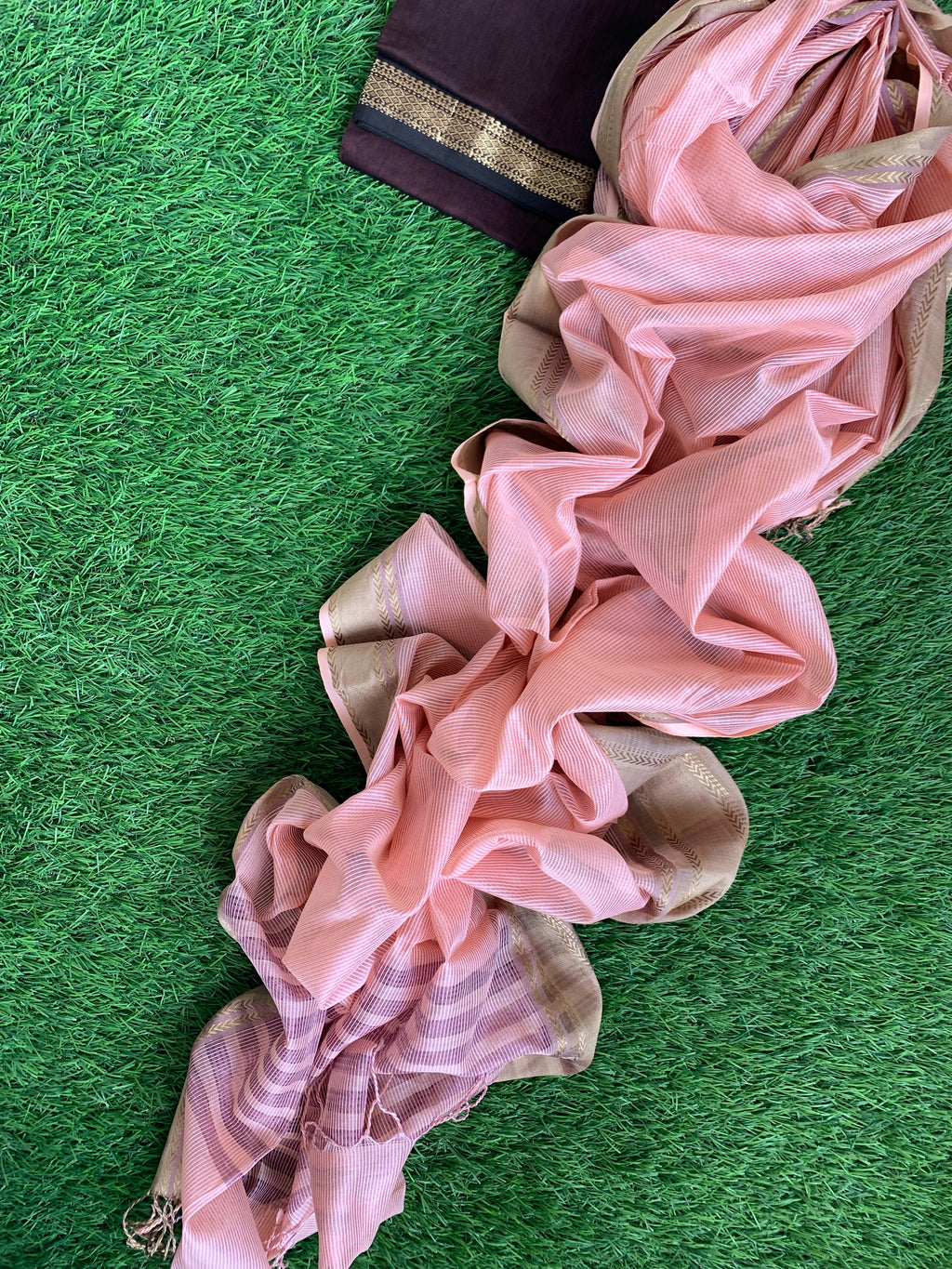 Handwoven Maheshwari Kurta dupatta set