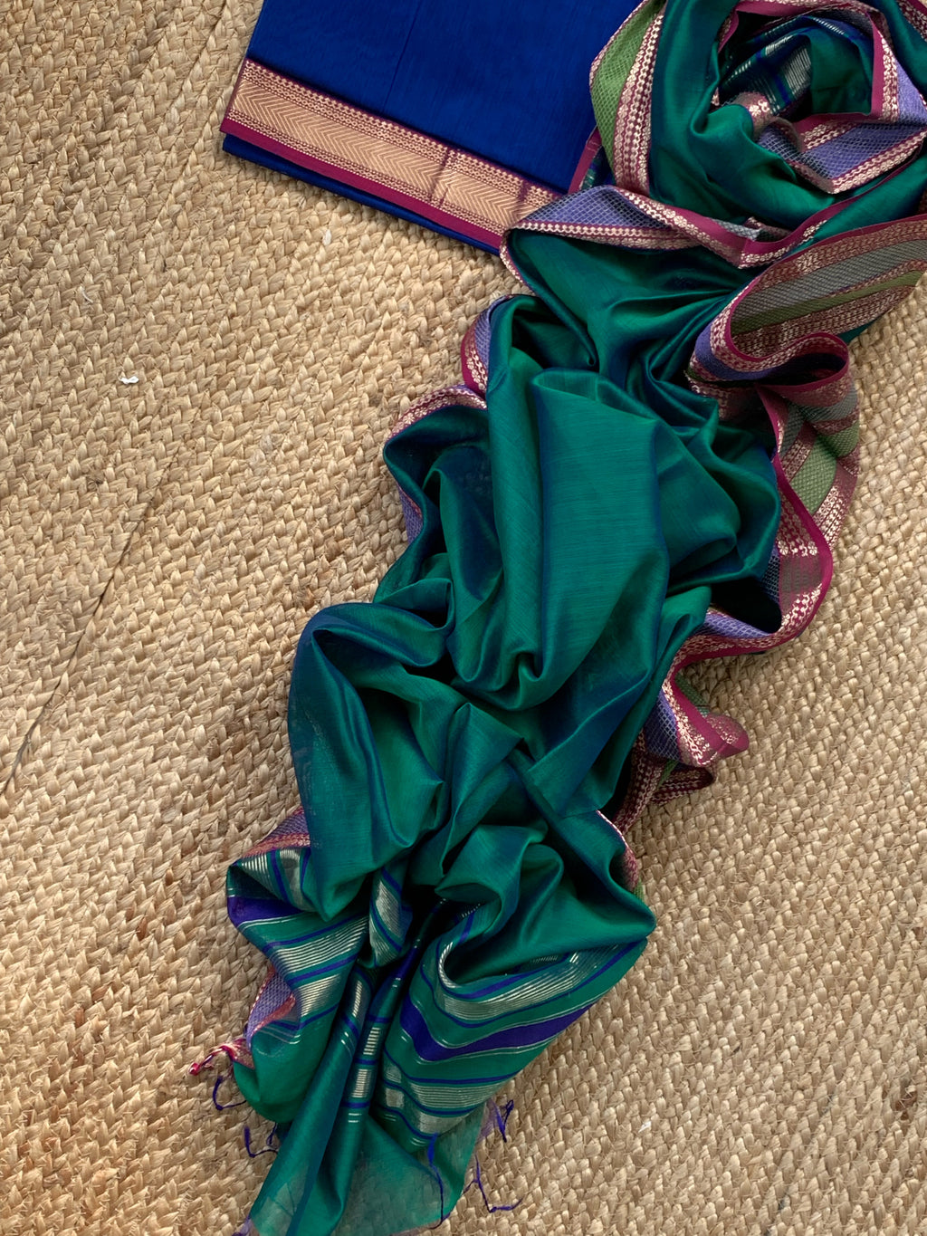 Handwoven Maheshwari Kurta dupatta set