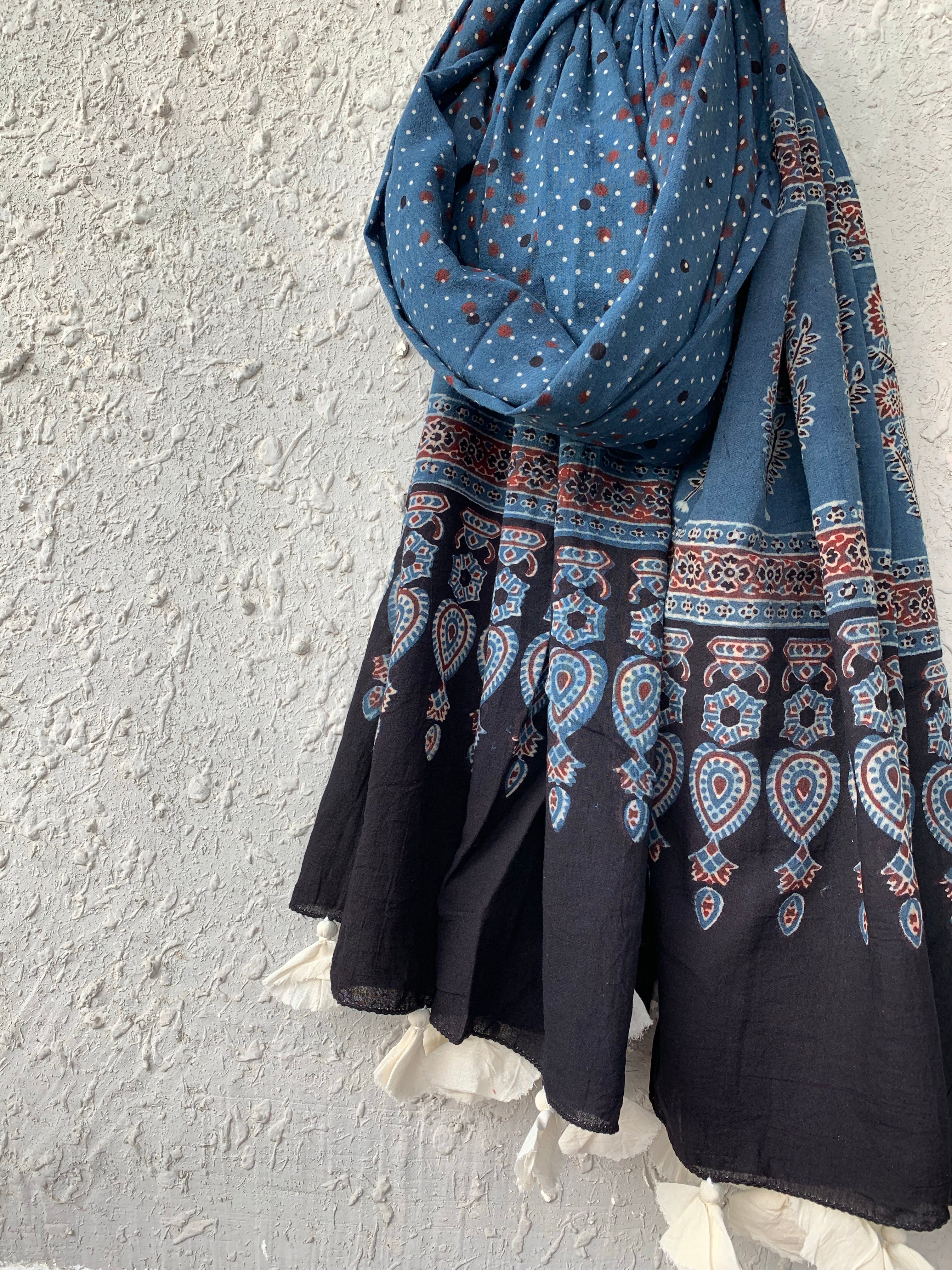 Handblock Ajrakh Dupatta
