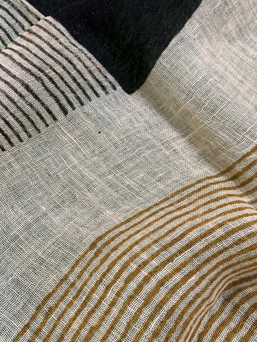 Handcrafted Linen Kurta Dupatta Set