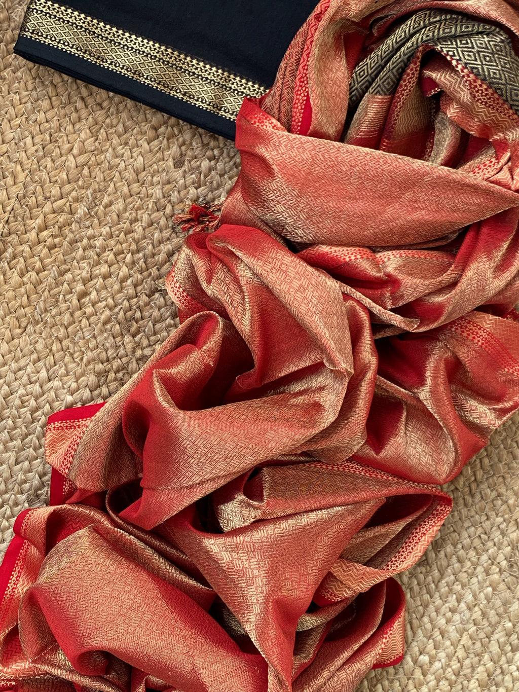 Handwoven Maheshwari Kurta dupatta set