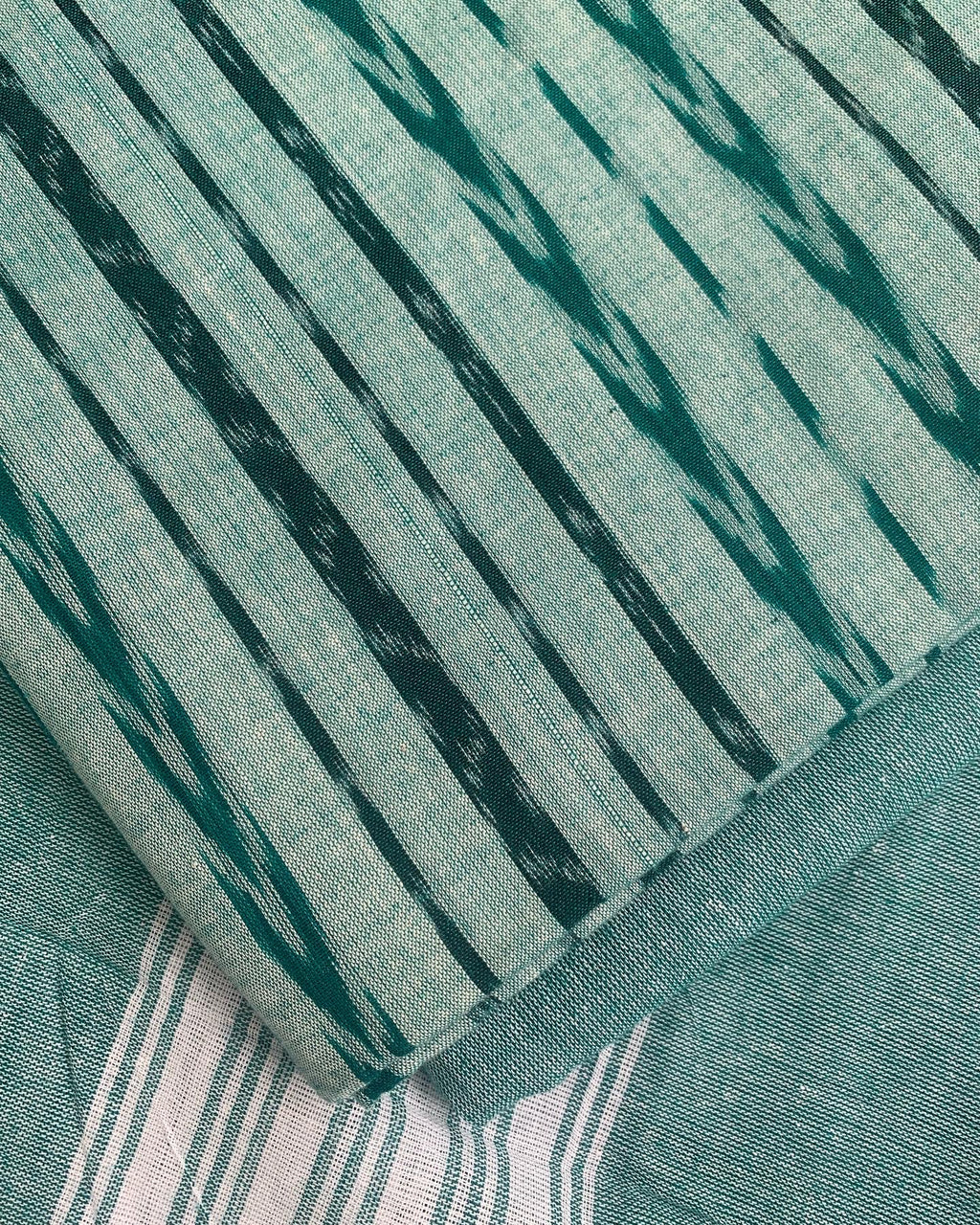 Handcrafted cotton suit
