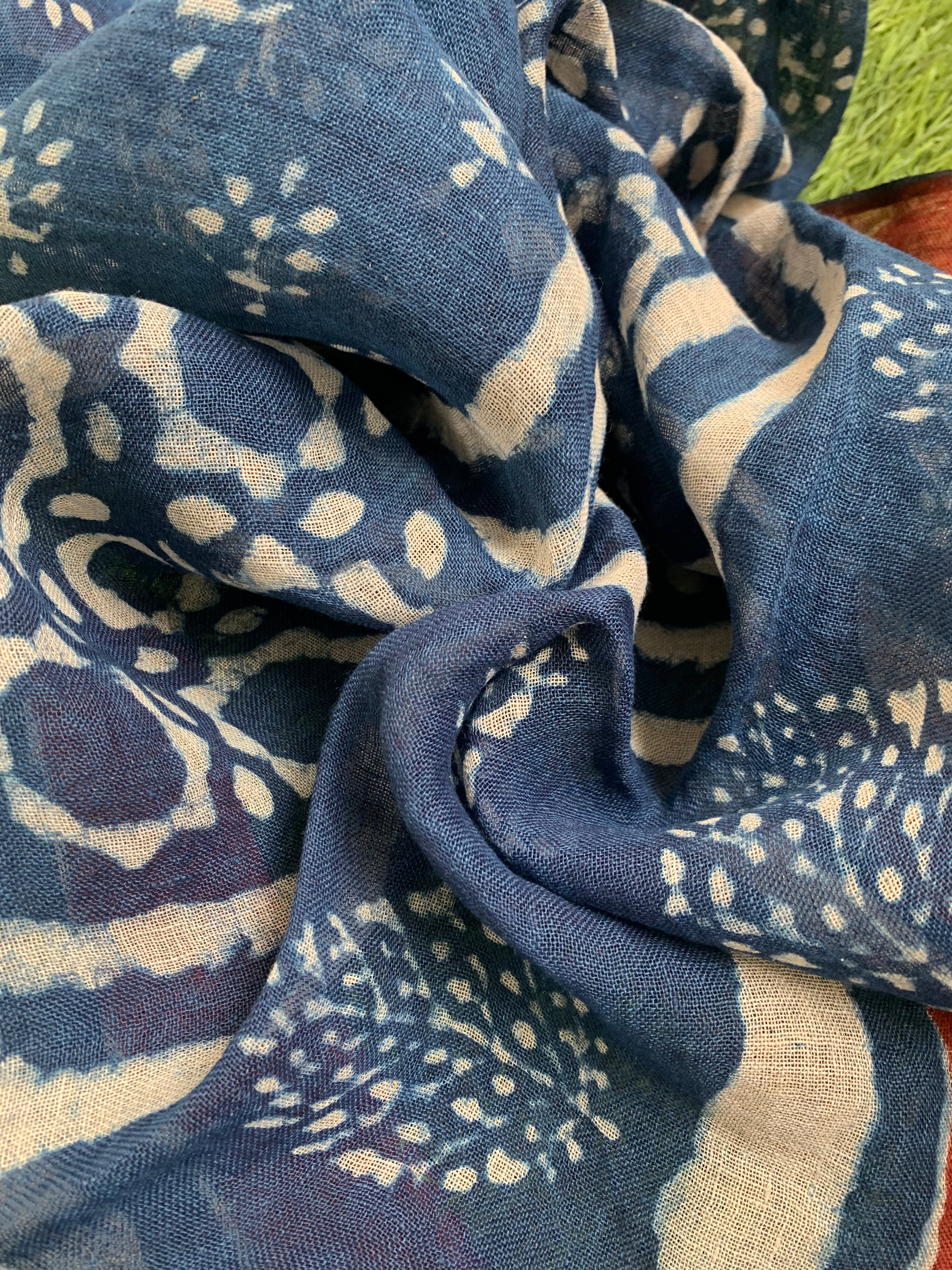 Handcrafted Linen Kurta Dupatta Set