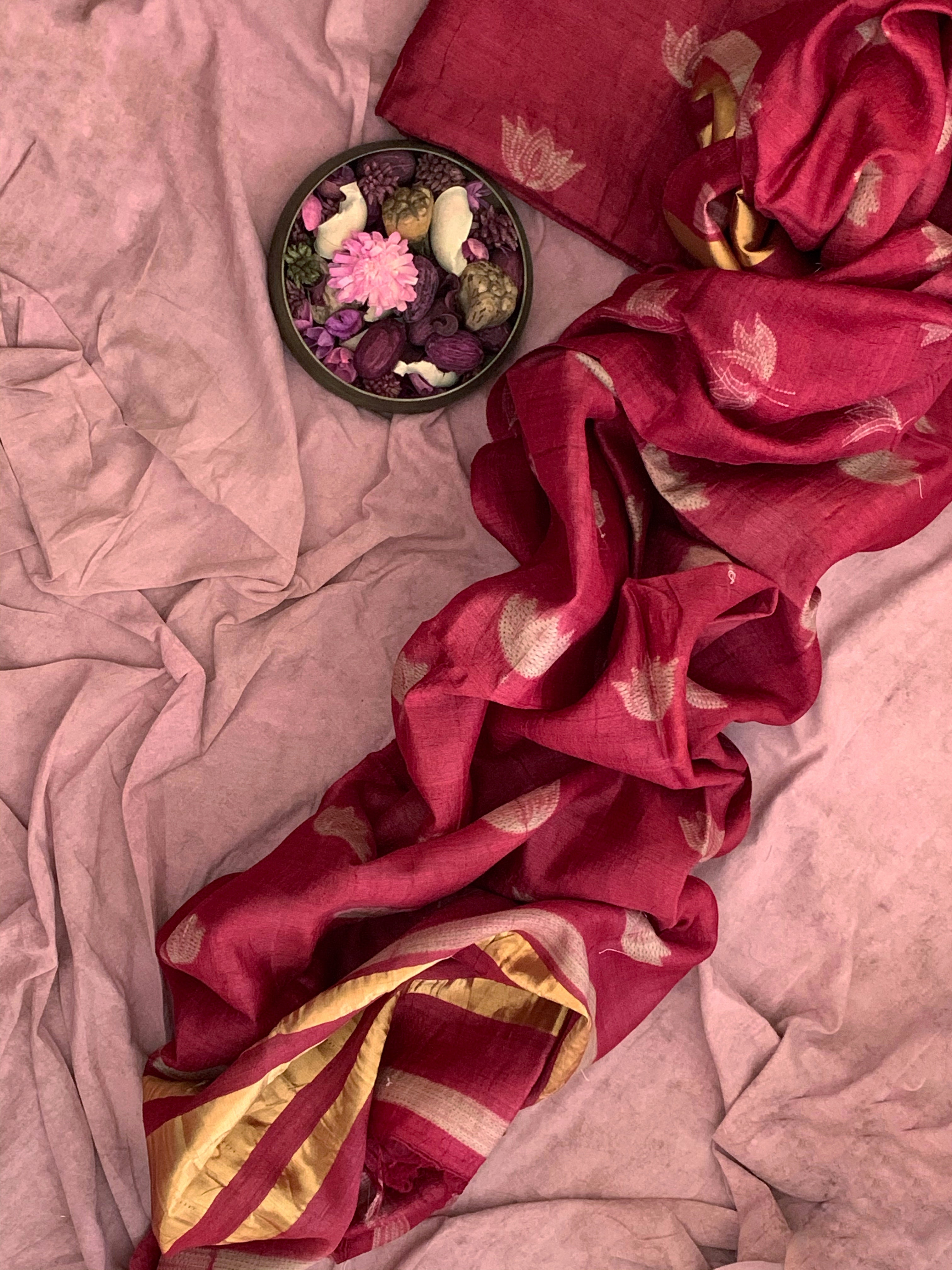 Handwoven & Handmade Tussar Shibori Kurta Dupatta Set
