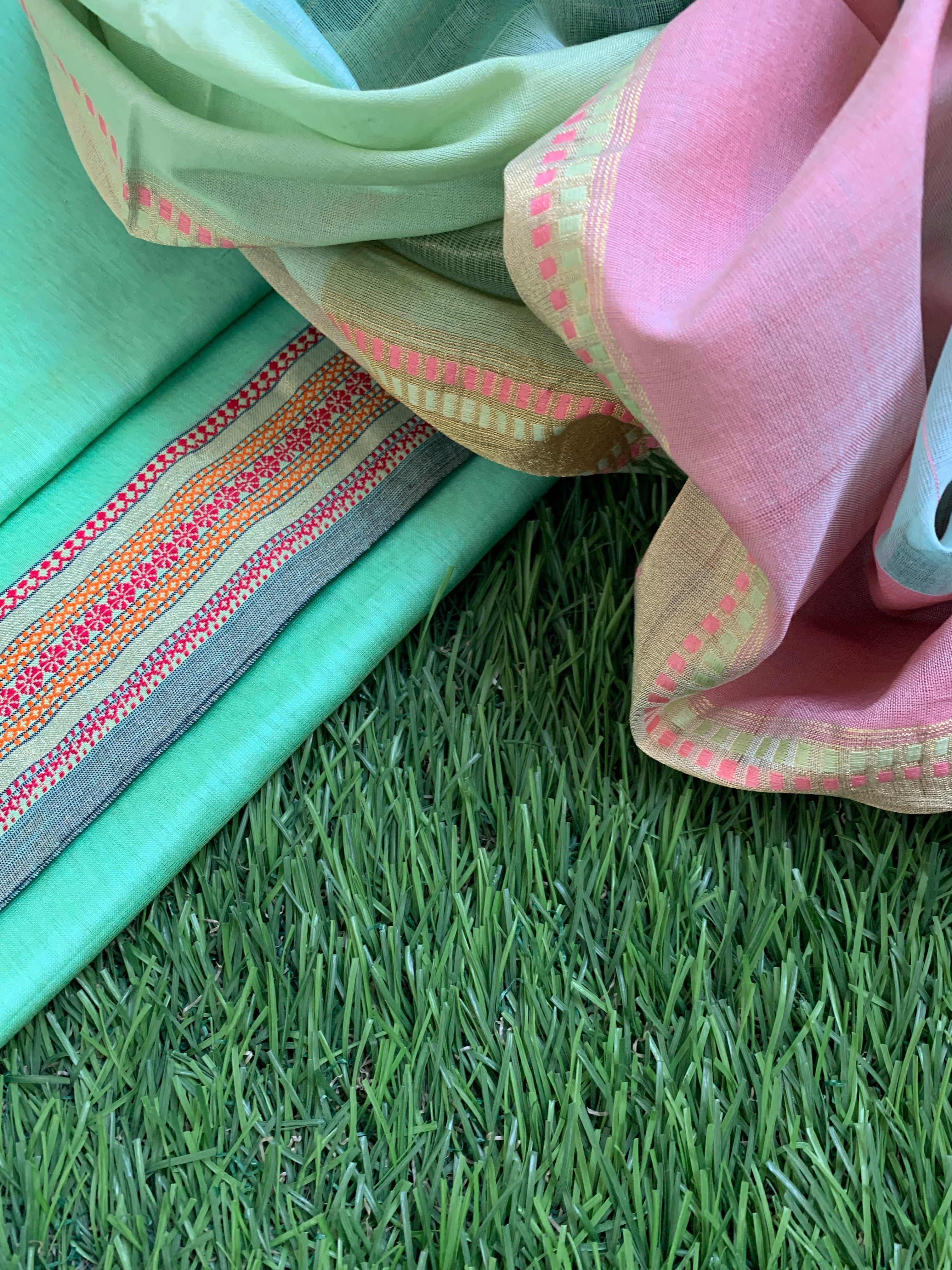 Handwoven Maheshwari Kurta dupatta set