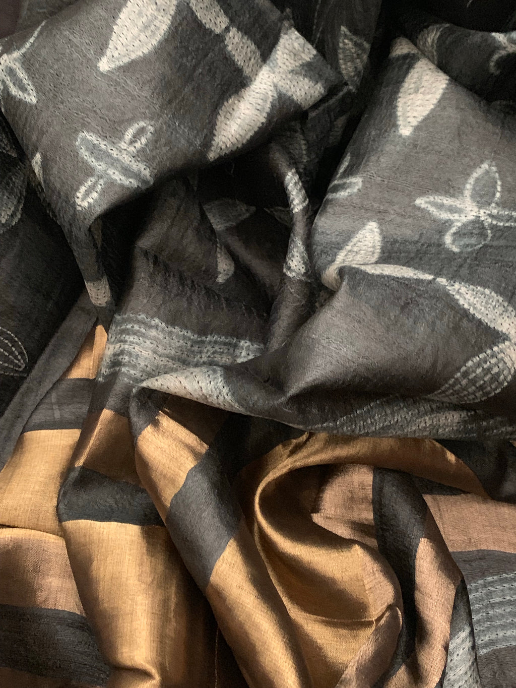 Handwoven & Handmade Tussar Shibori Kurta Dupatta Set