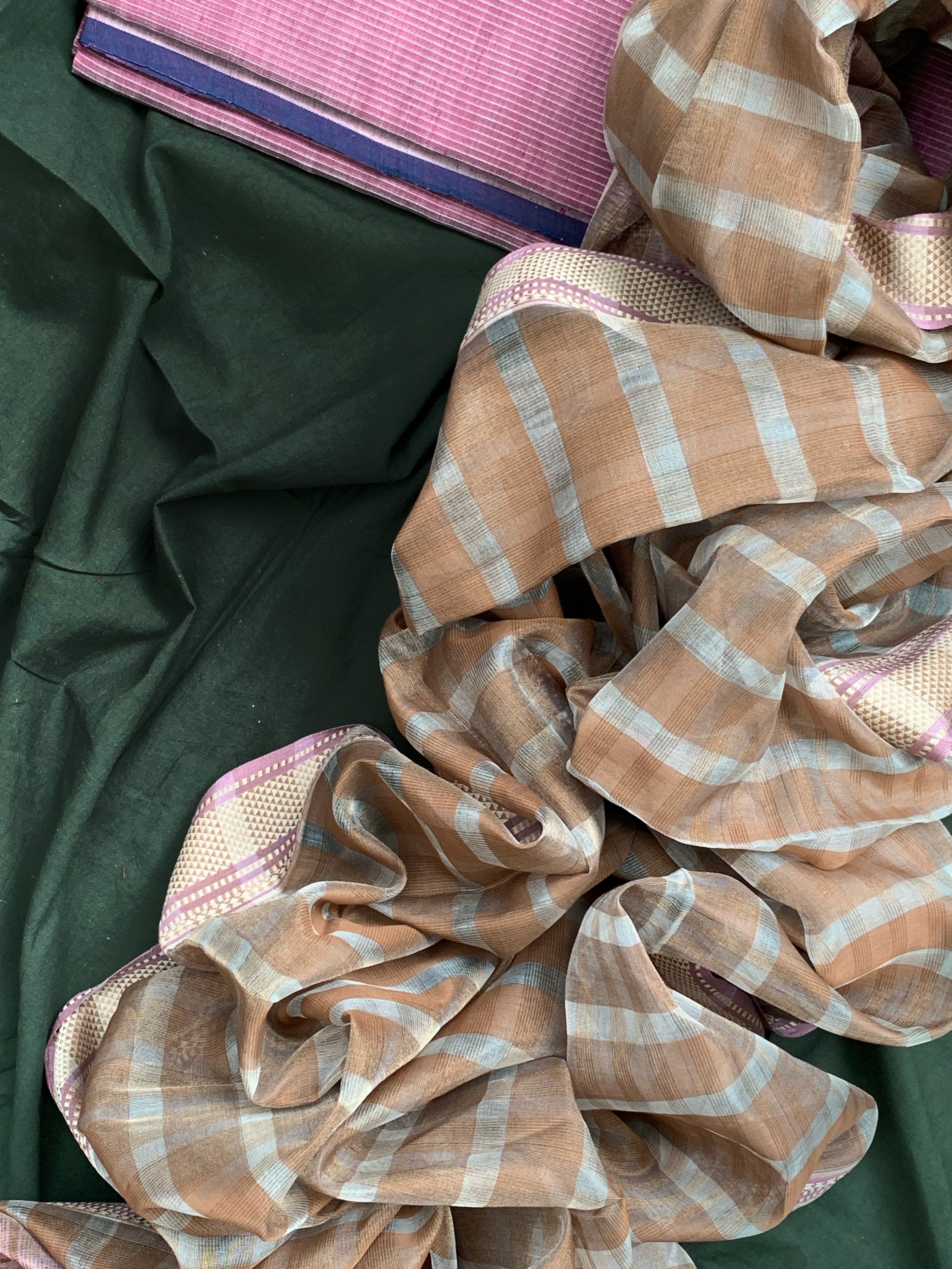 Handwoven Maheshwari Kurta dupatta set