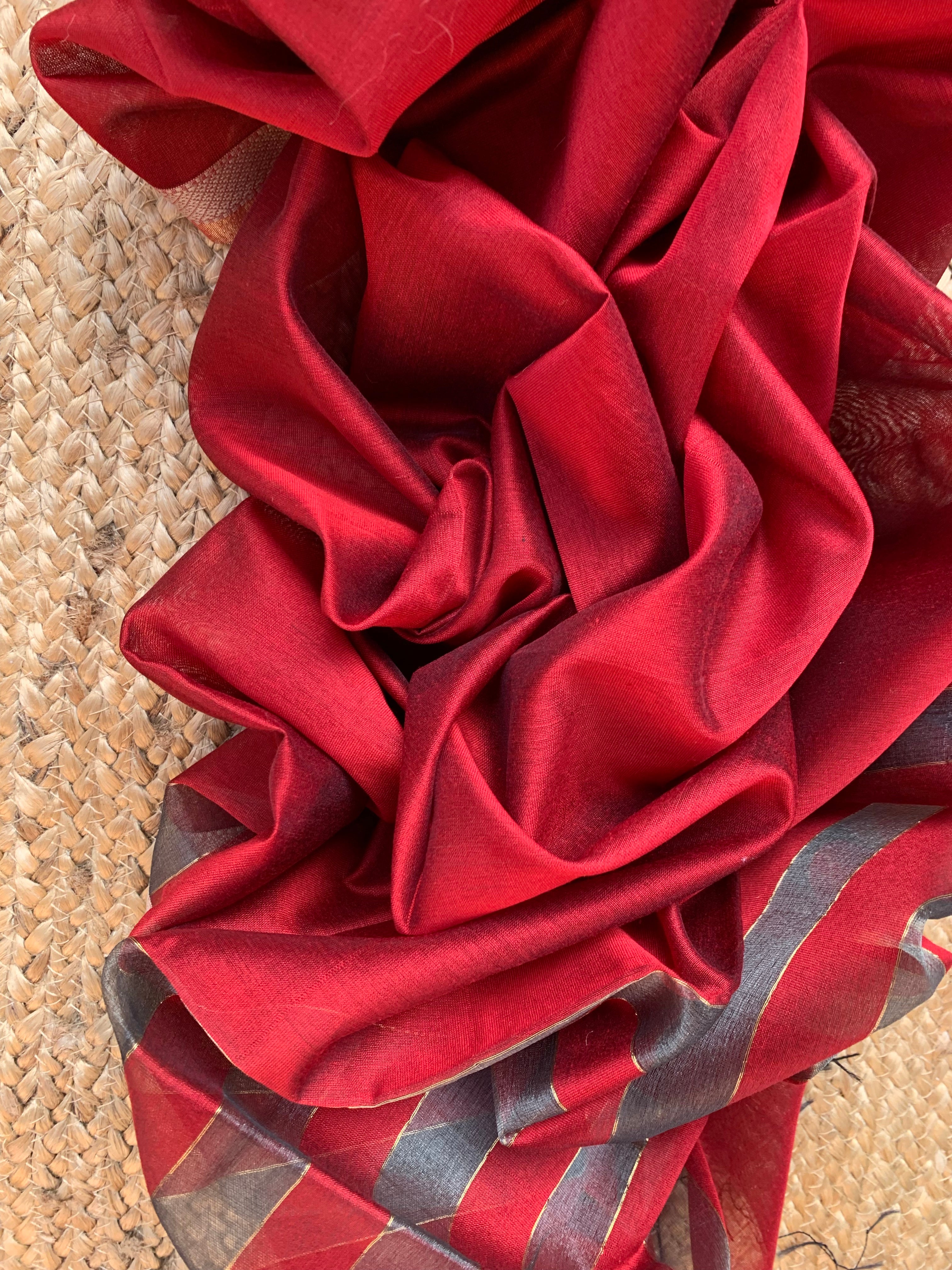 Handwoven Maheshwari Kurta dupatta set