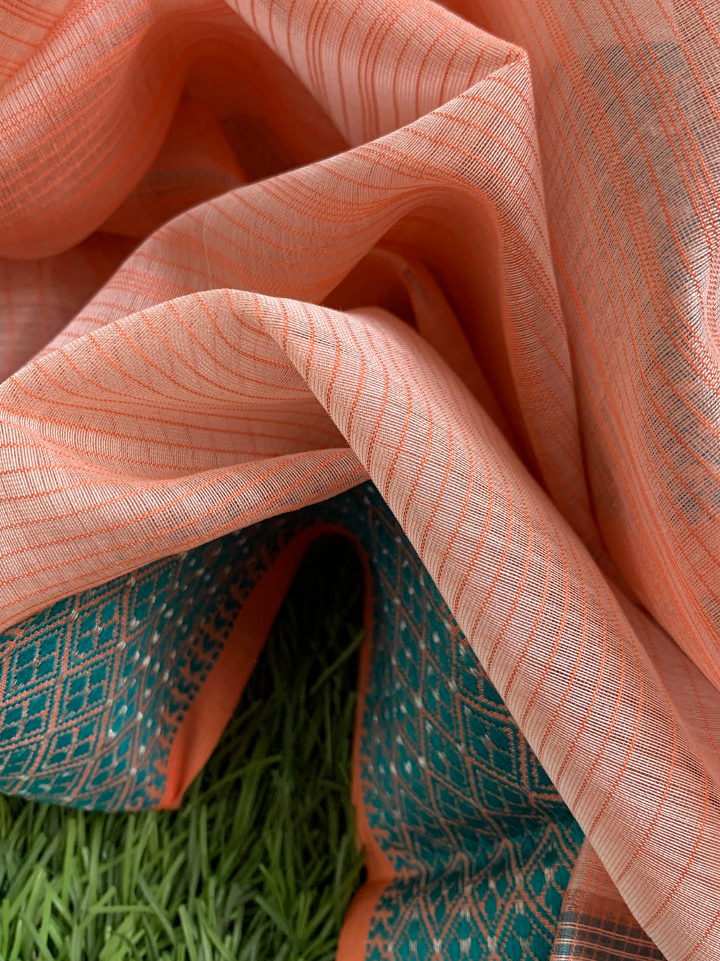Handwoven Maheshwari Kurta dupatta set