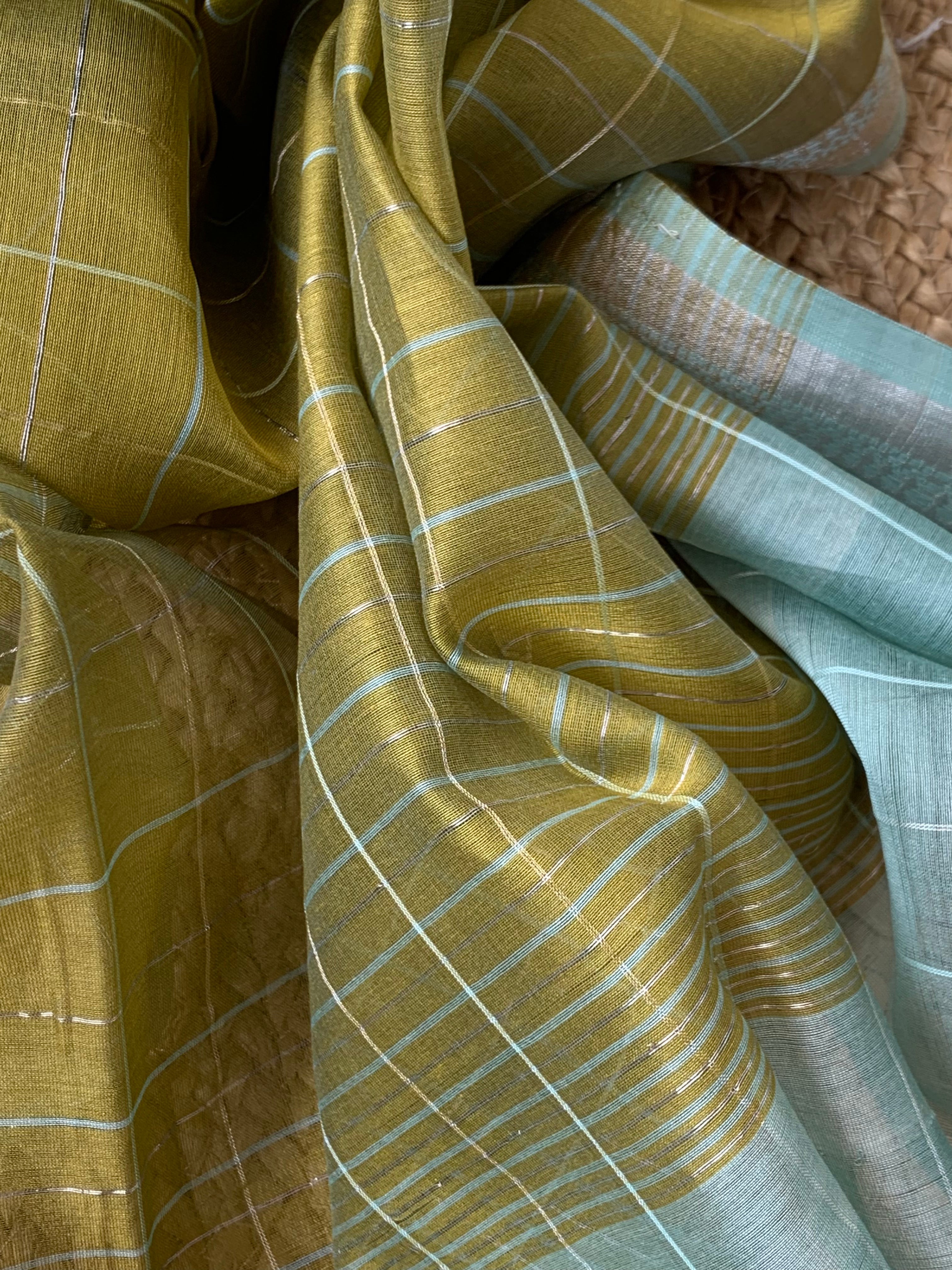 Handwoven Maheshwari Kurta dupatta set