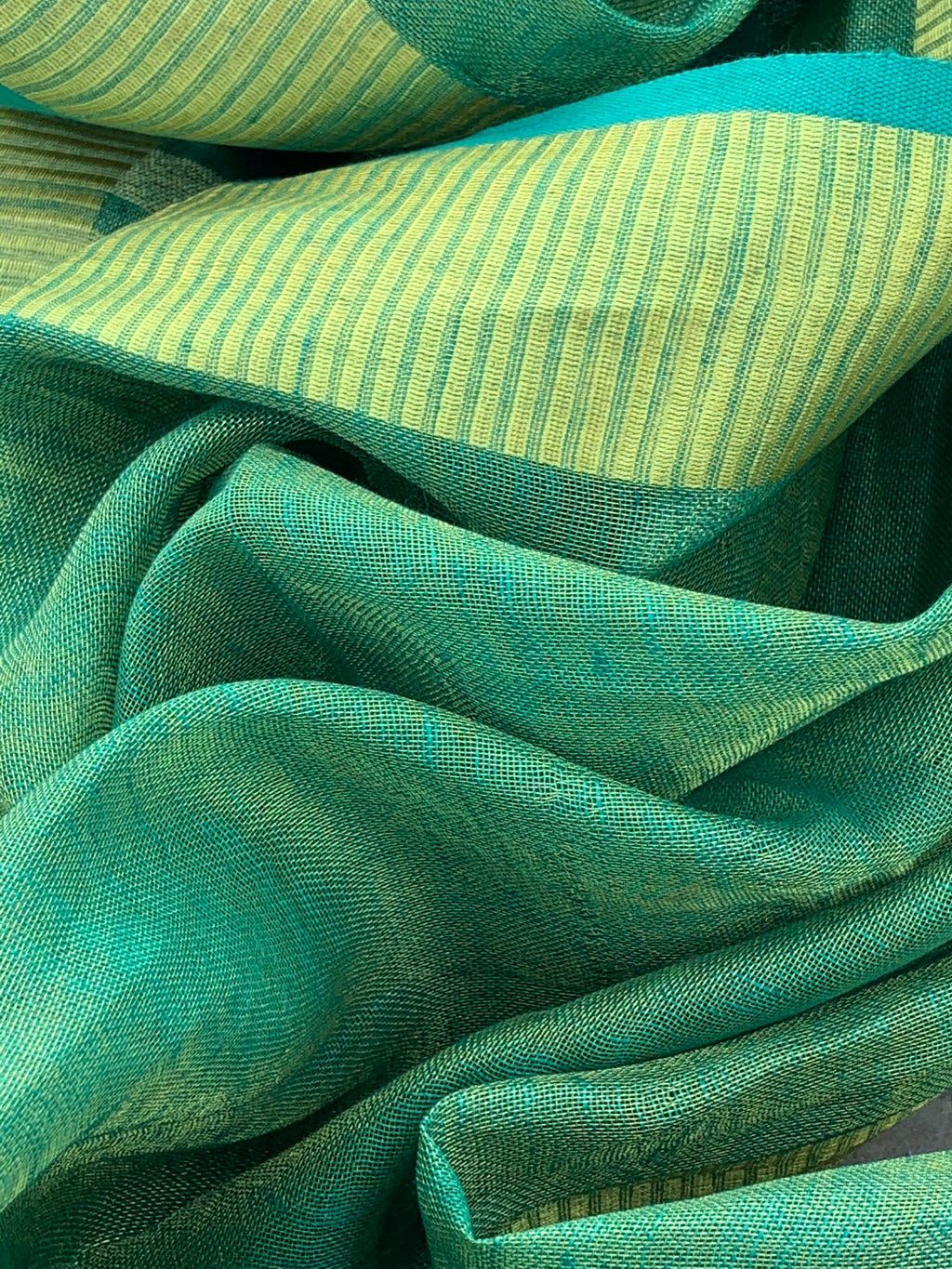 Handcrafted Linen Kurta Dupatta Set - Turquoise Blue Green