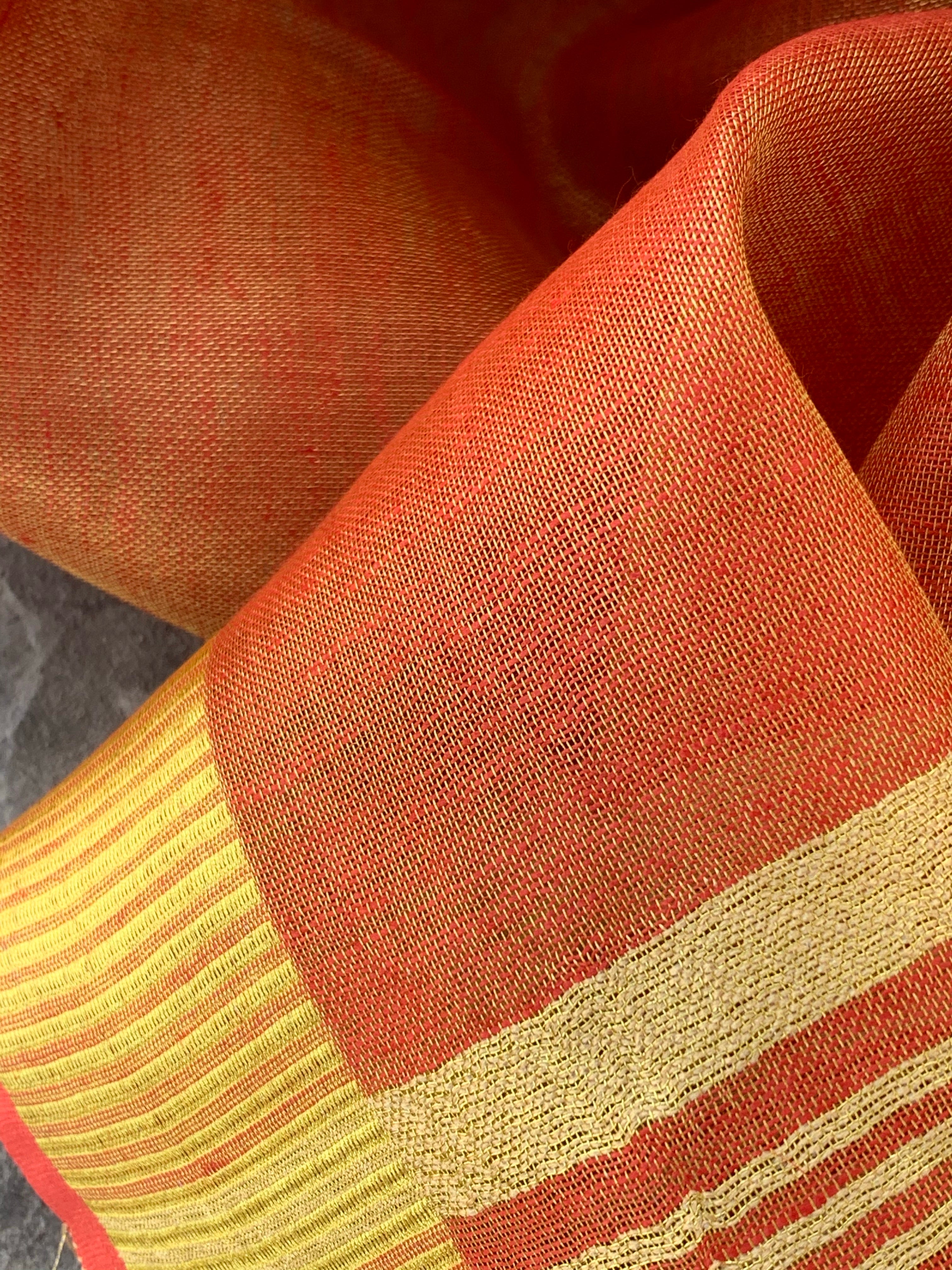 Handcrafted Linen Kurta Dupatta Set - Tomato Red