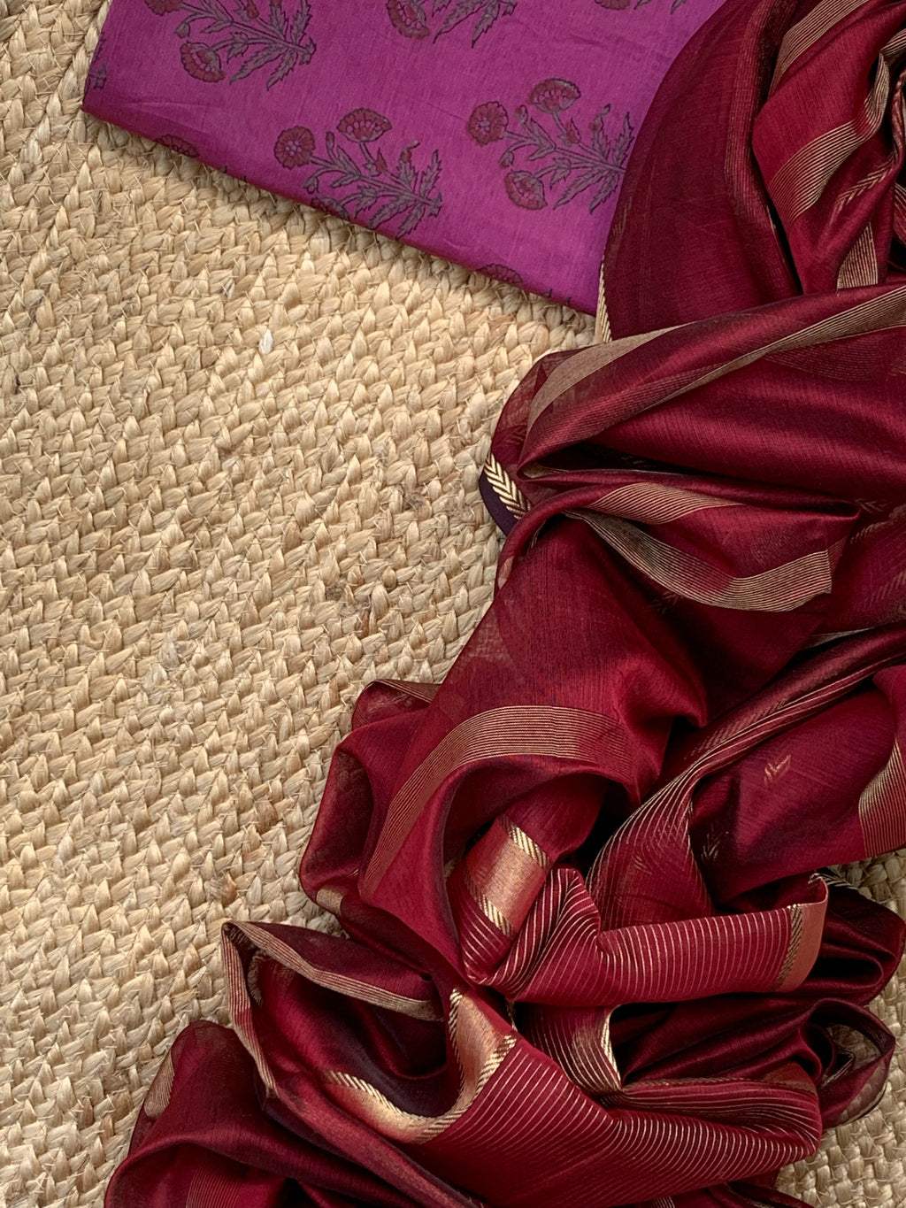 Handwoven Maheshwari Kurta dupatta set