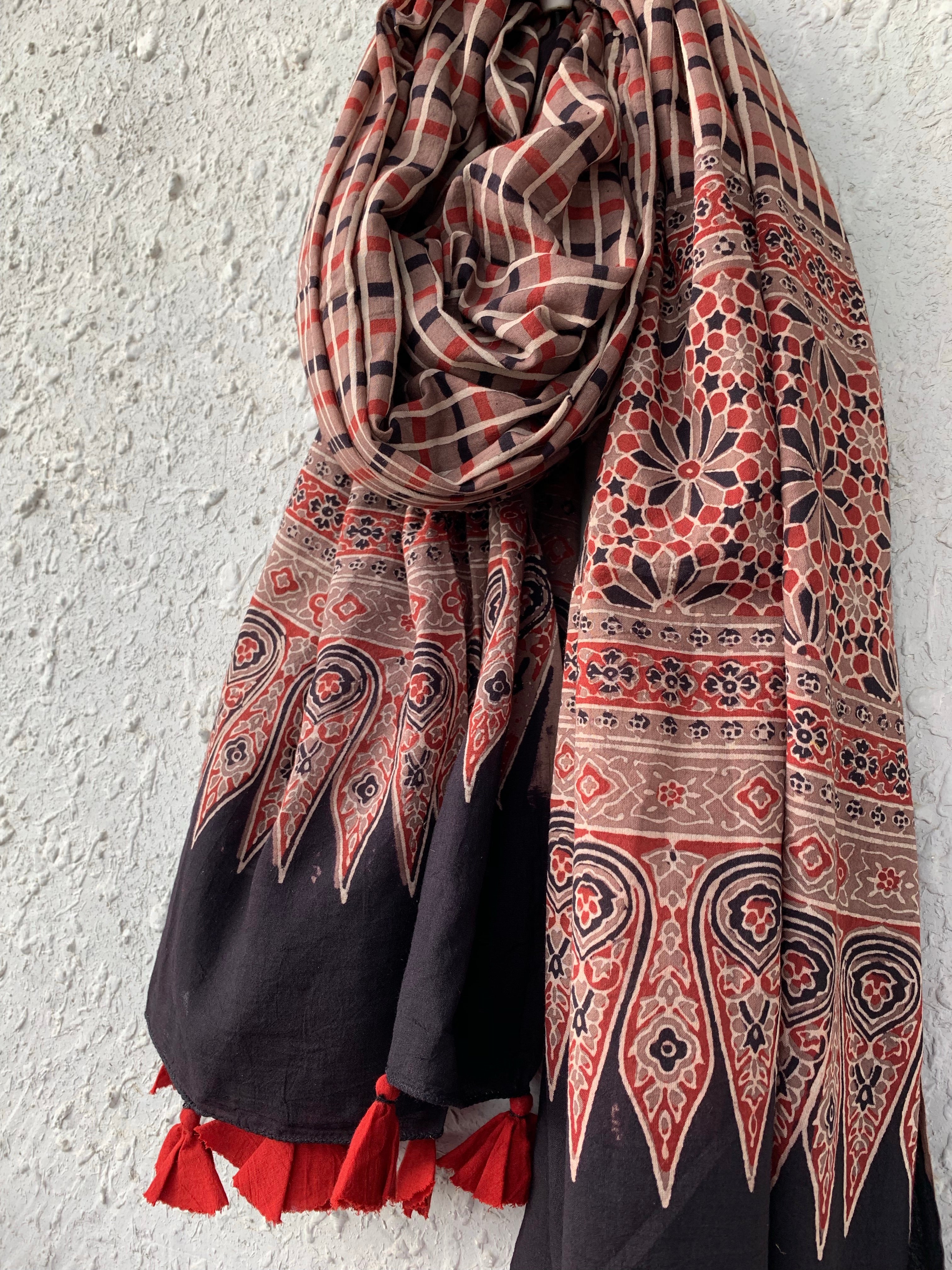 Handblock Ajrakh Dupatta