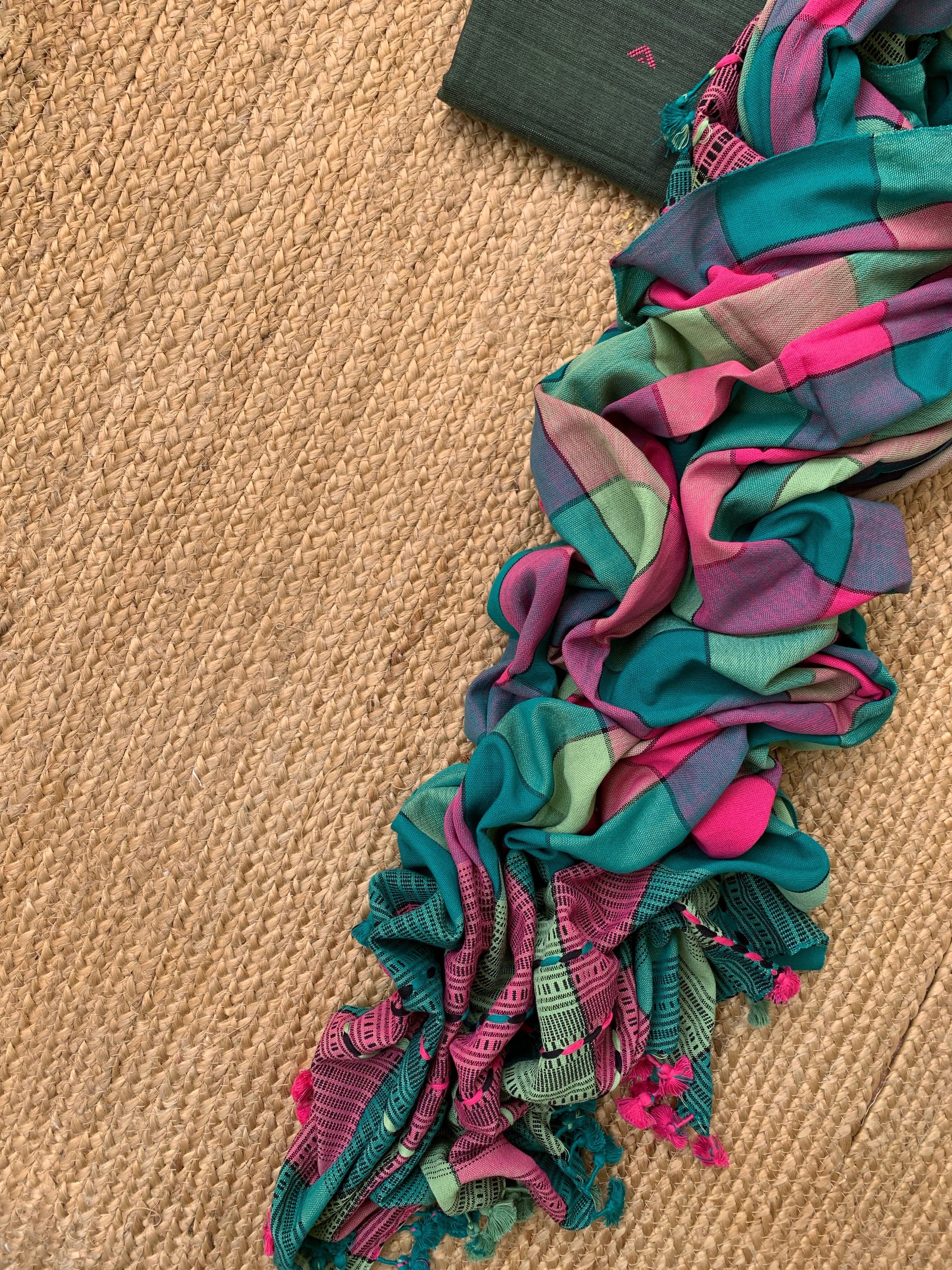 Handwoven Bhujodi Kurta Dupatta Set