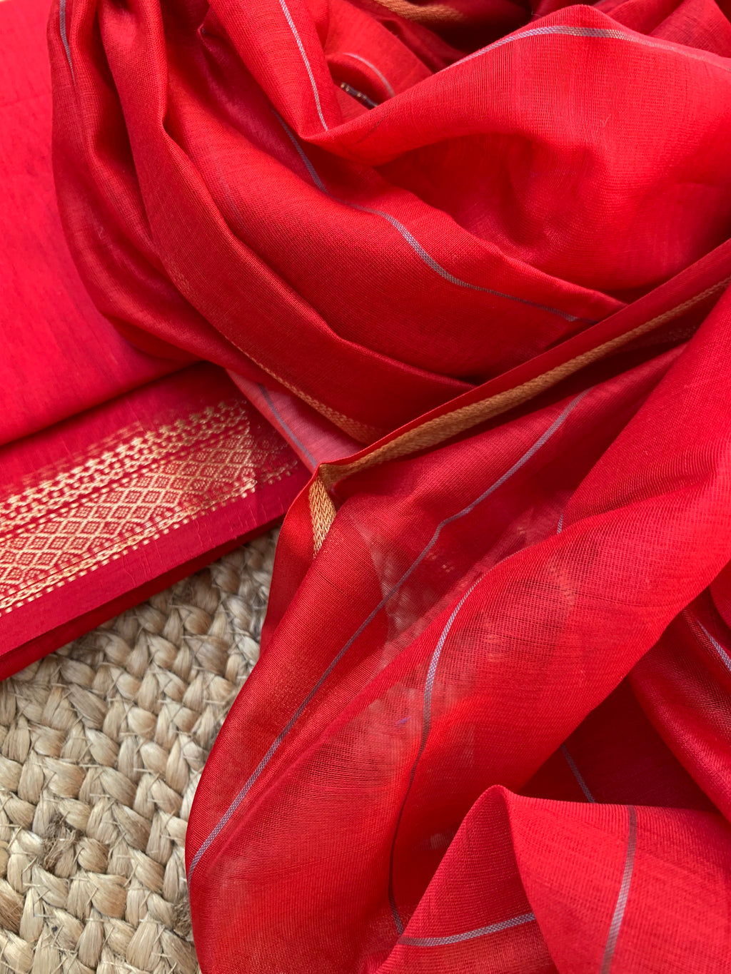 Handwoven Maheshwari Kurta dupatta set