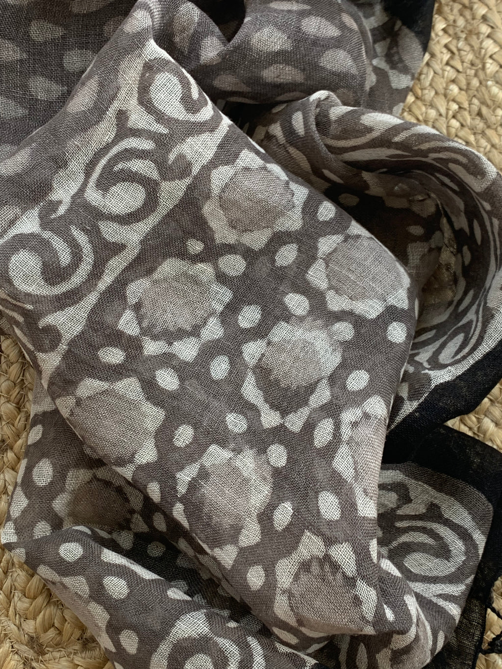 Handcrafted Linen Kurta Dupatta Set