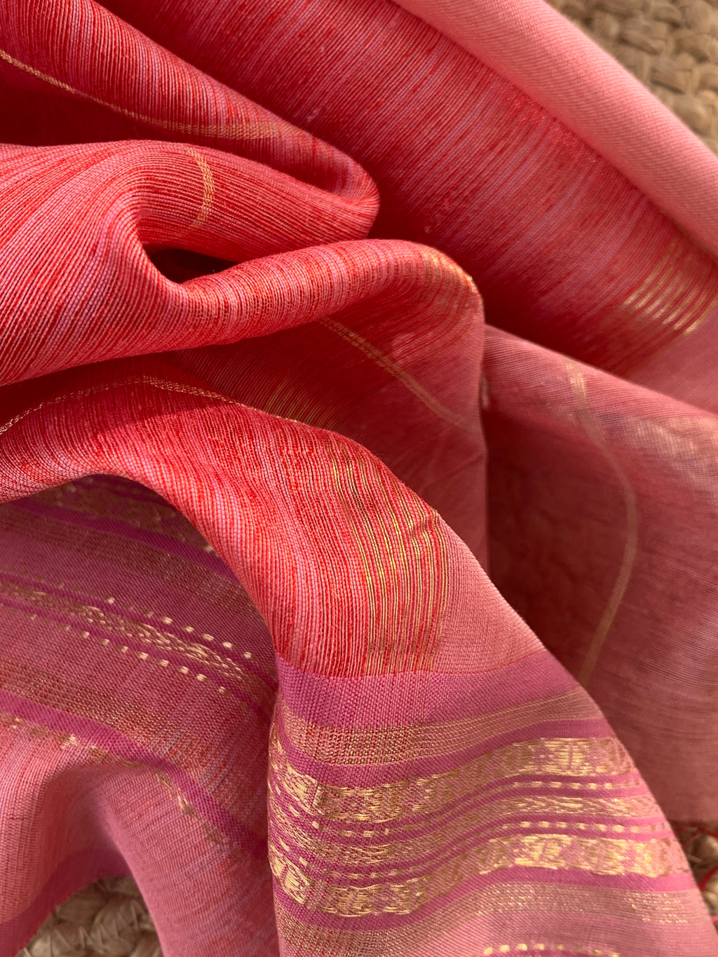 Handwoven Maheshwari Kurta dupatta set