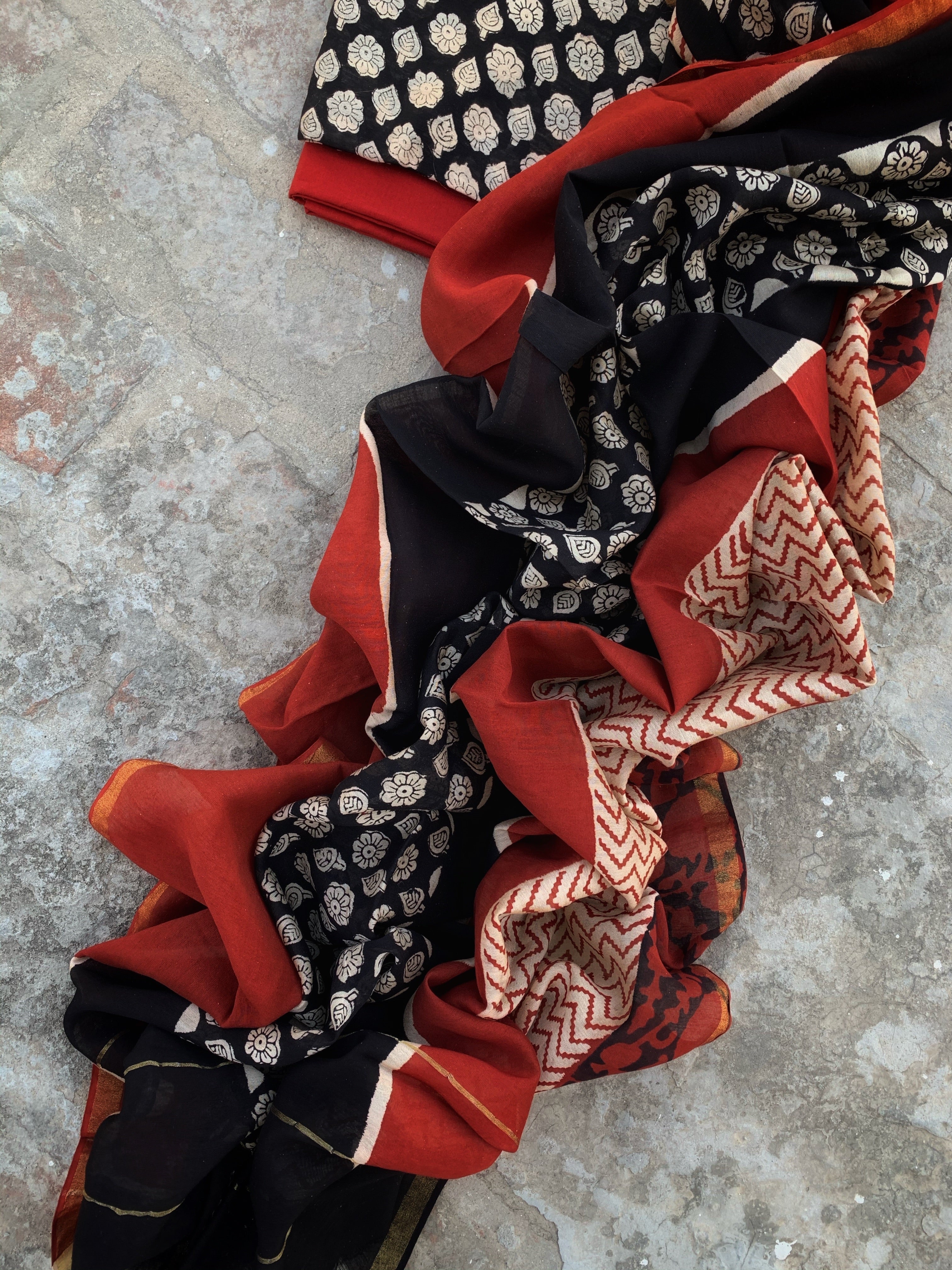 Handblock chanderi suit