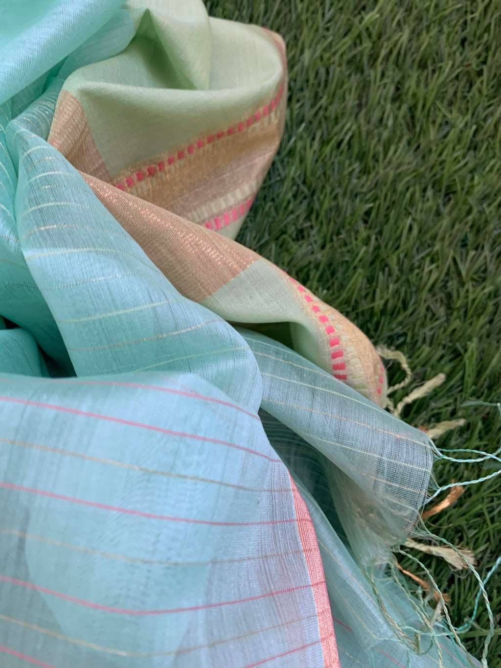 Handwoven Maheshwari Kurta dupatta set