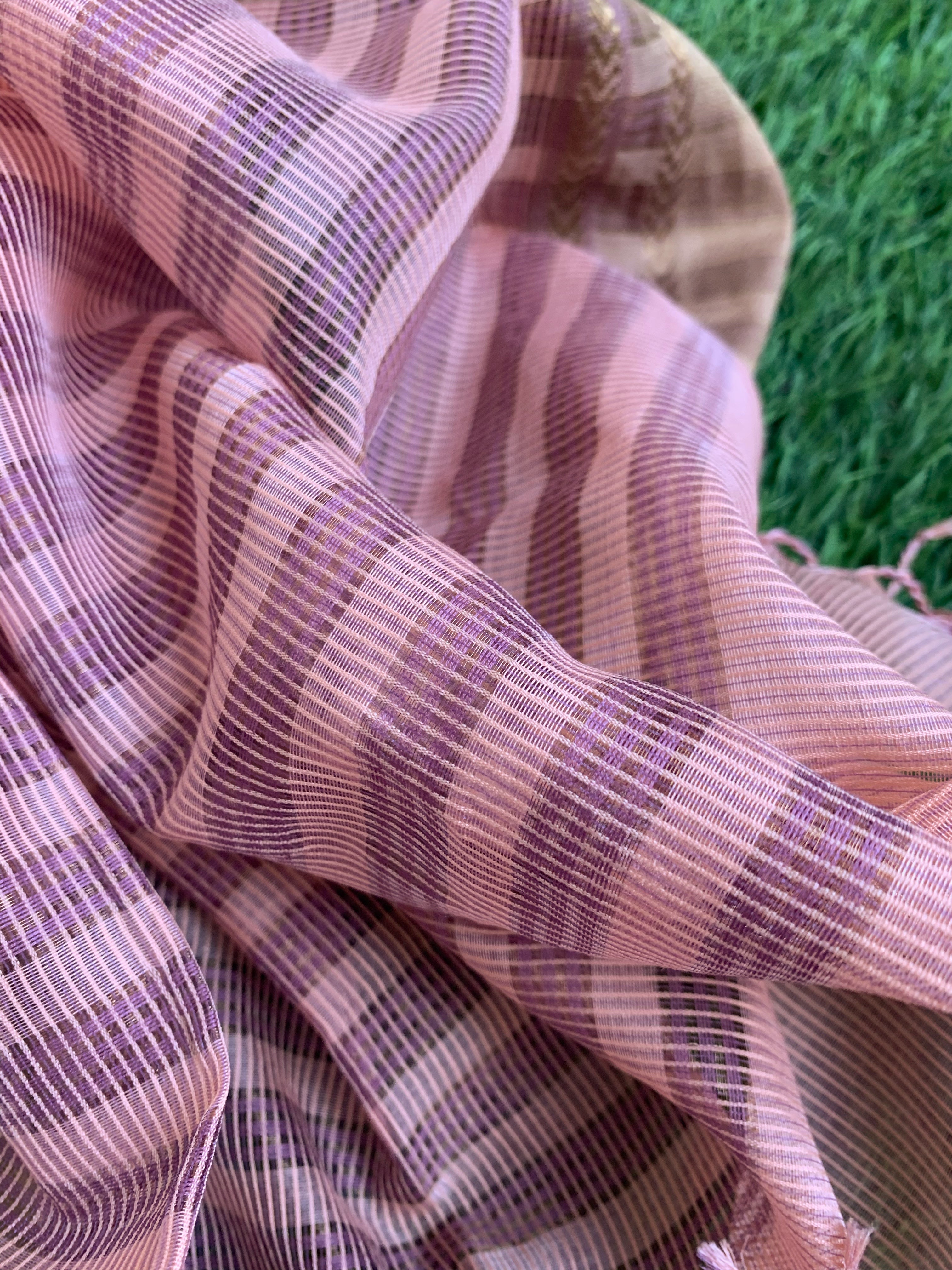 Handwoven Maheshwari Kurta dupatta set