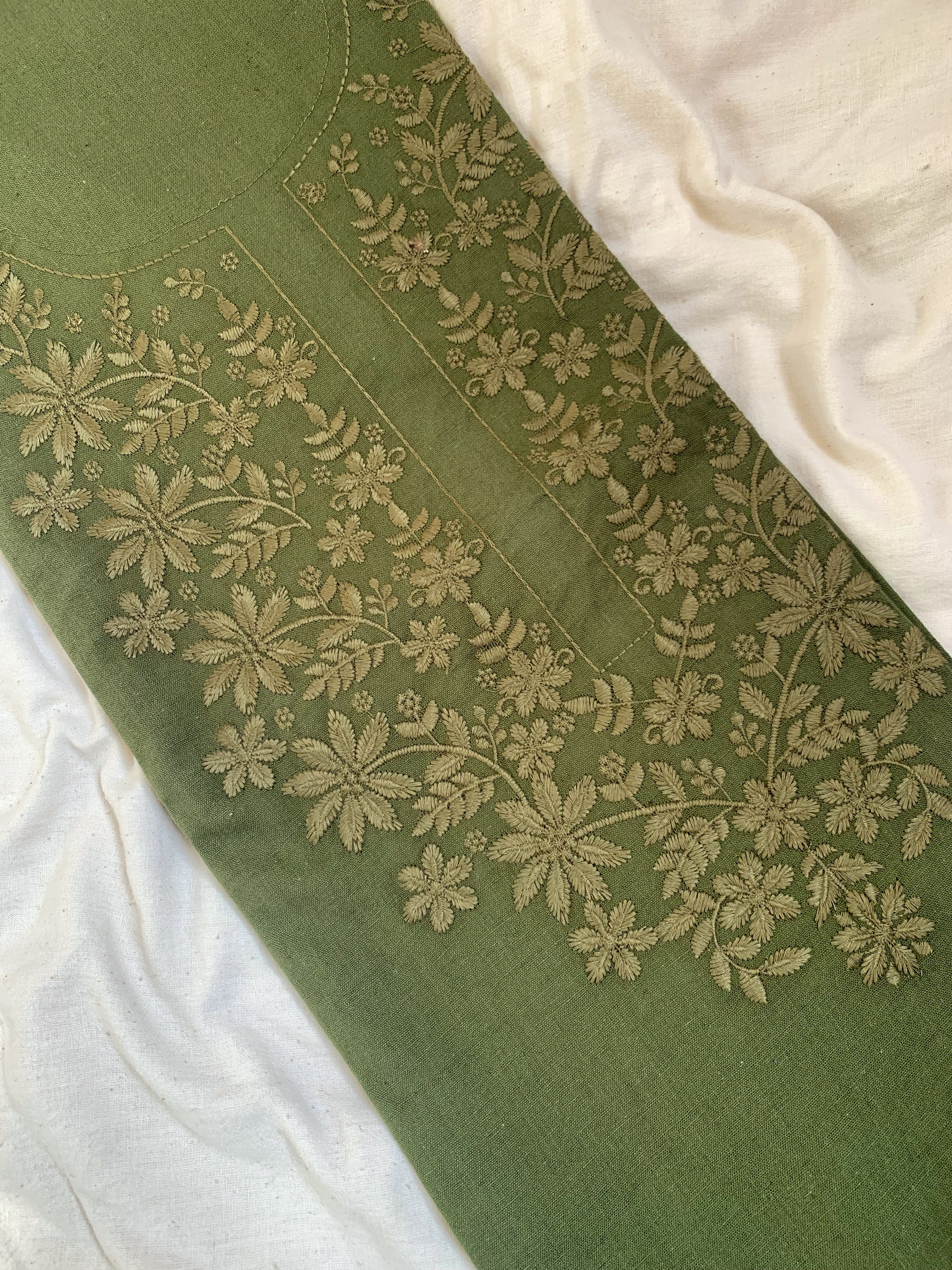 Hand Machine Embroidered Kurta