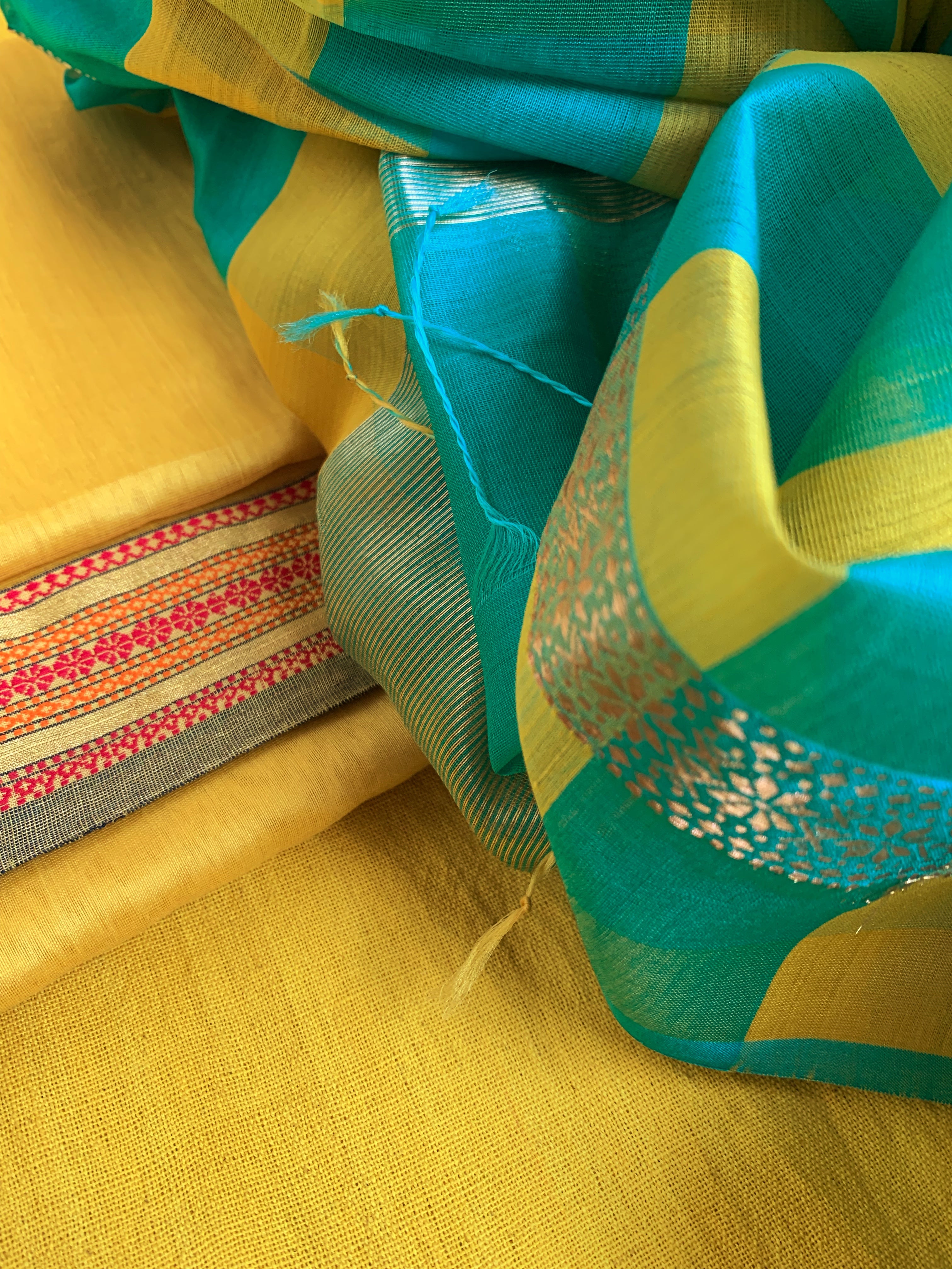 Handwoven Maheshwari Kurta dupatta set