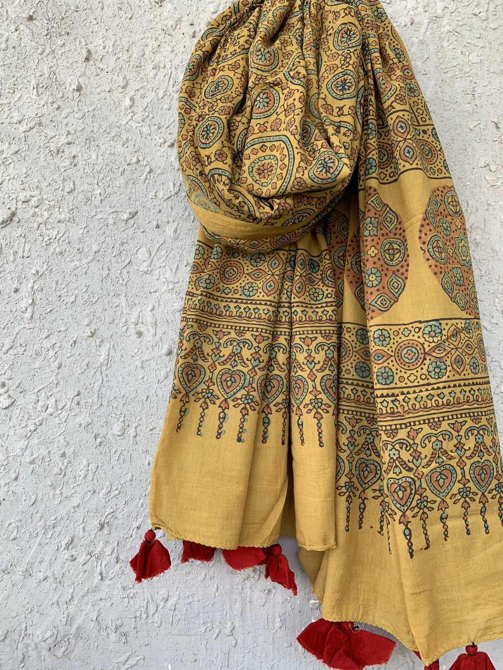 Handblock Ajrakh Dupatta