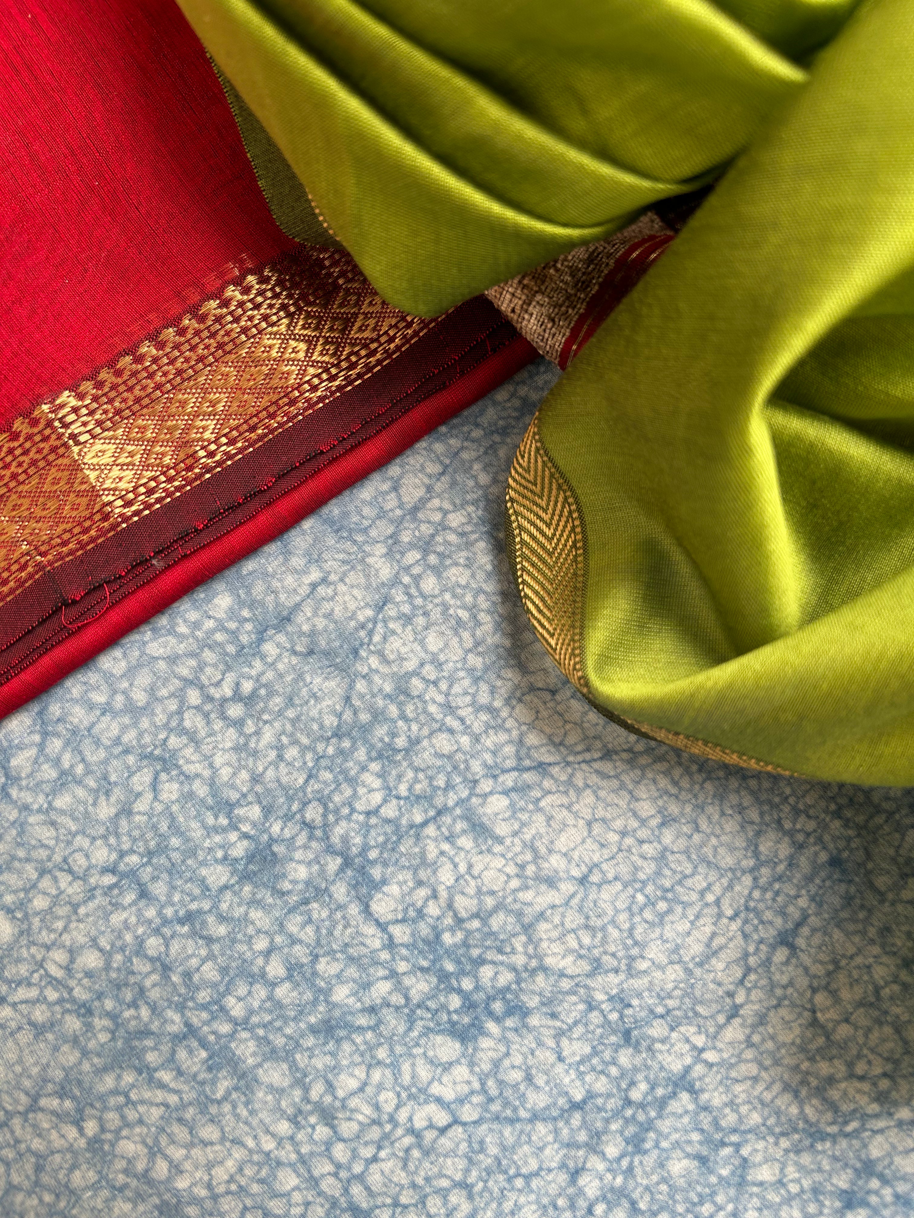Handwoven Maheshwari Kurta Dupatta Set
