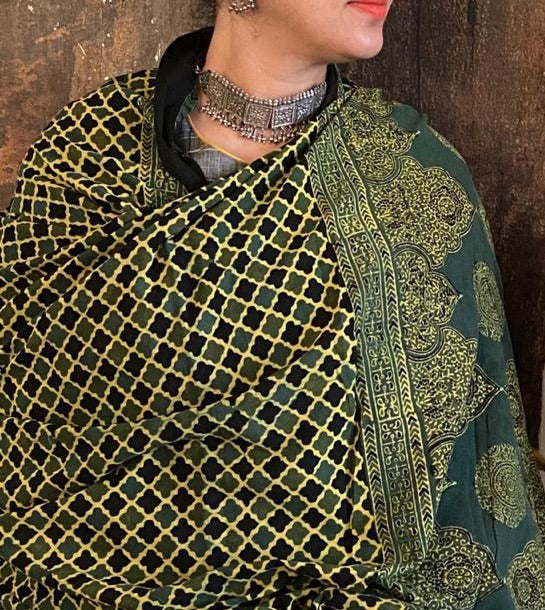 Handblock Ajrakh Dupatta