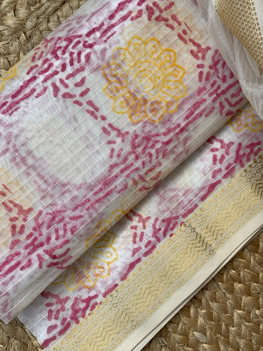 Handwoven Maheshwari Kurta dupatta set