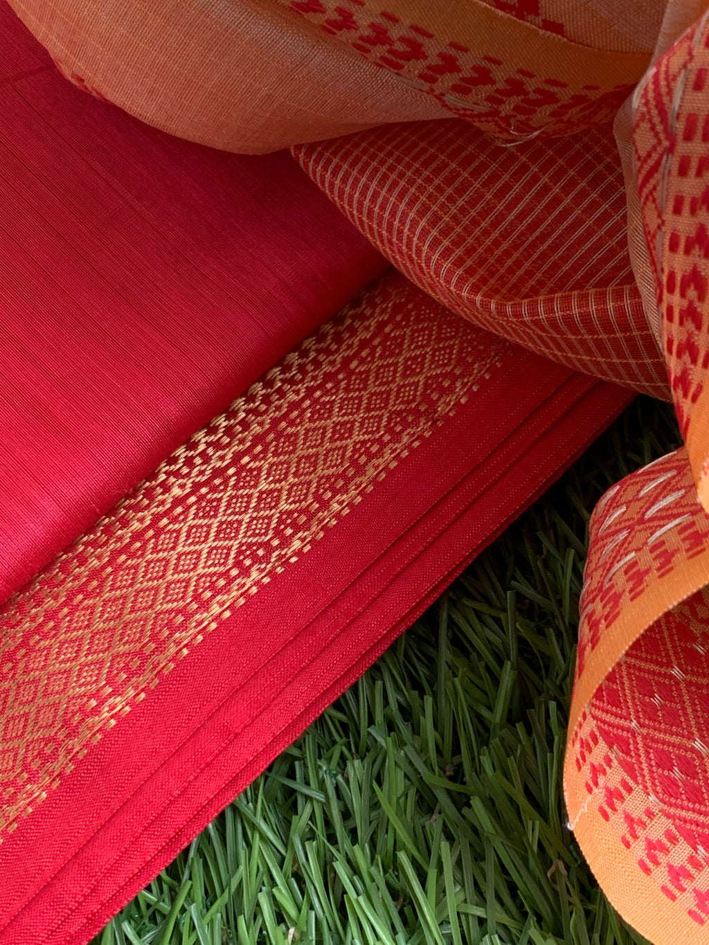 Handwoven Maheshwari Kurta dupatta set
