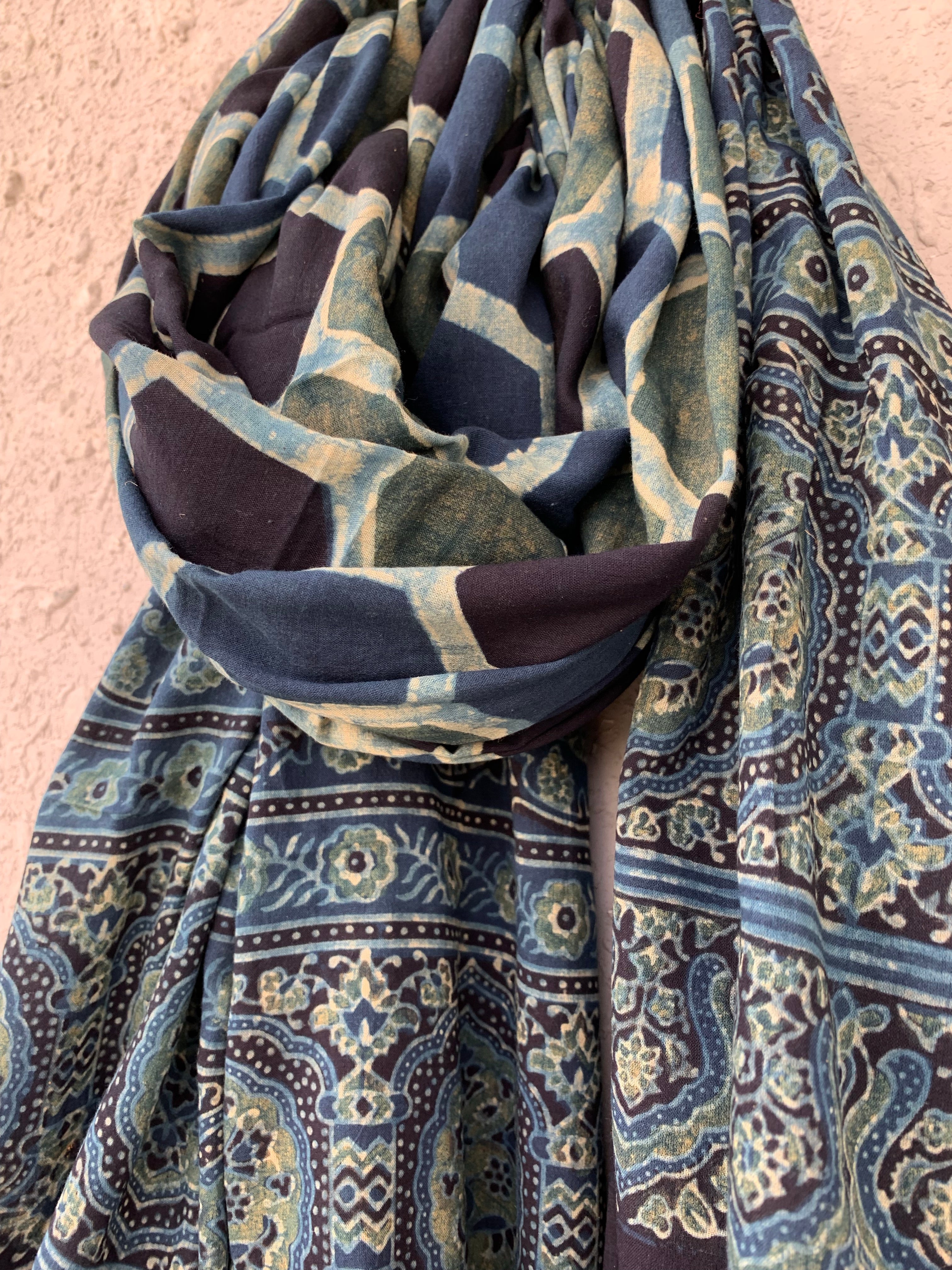Handblock Ajrakh Dupatta