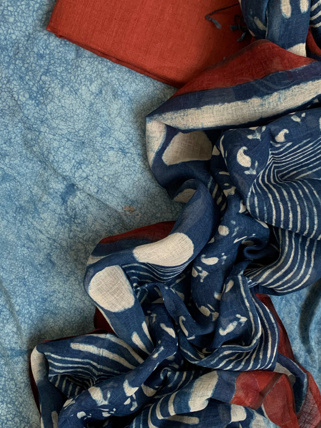 Handcrafted Linen Kurta Dupatta Set