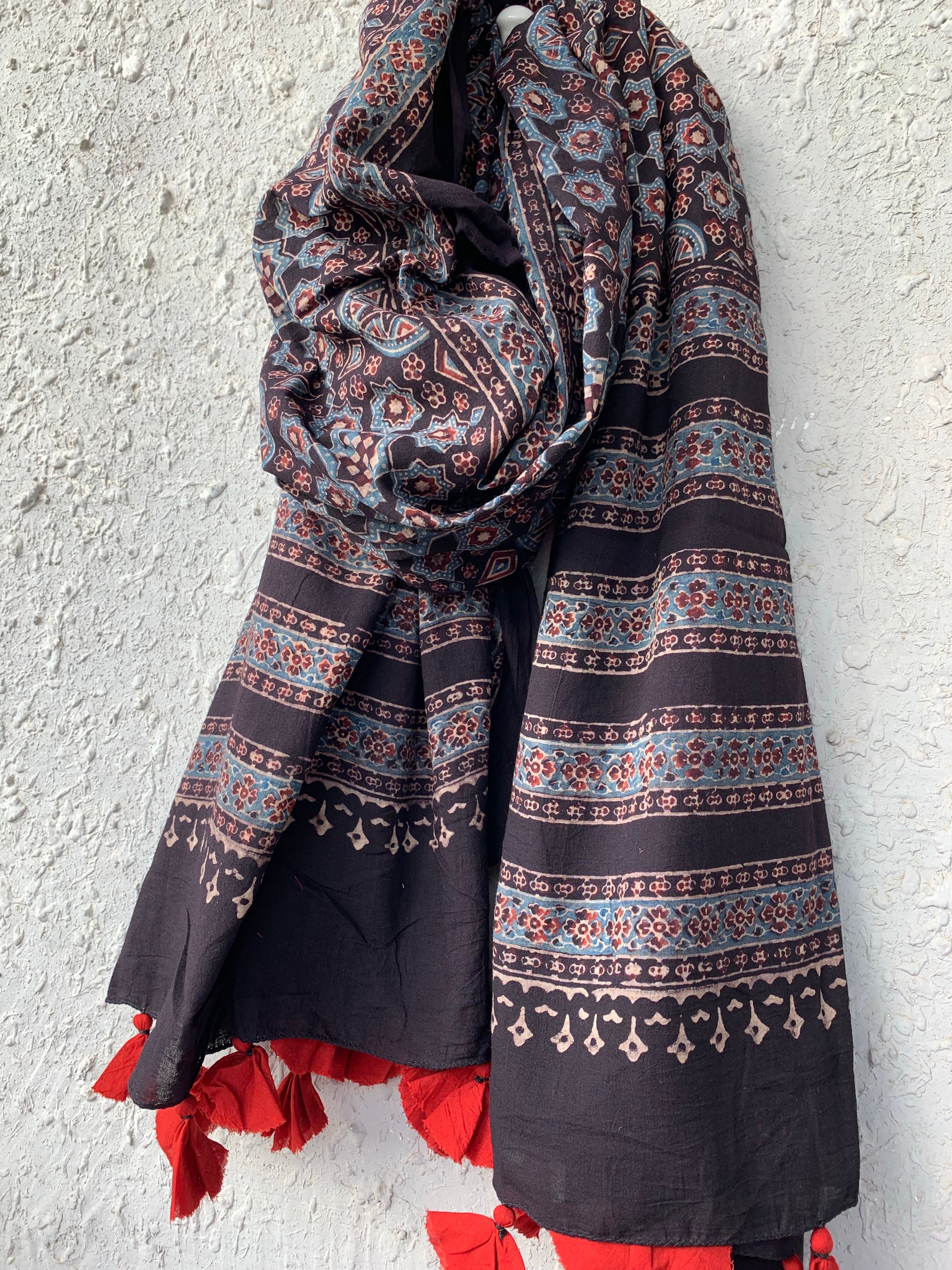 Handblock Ajrakh Dupatta