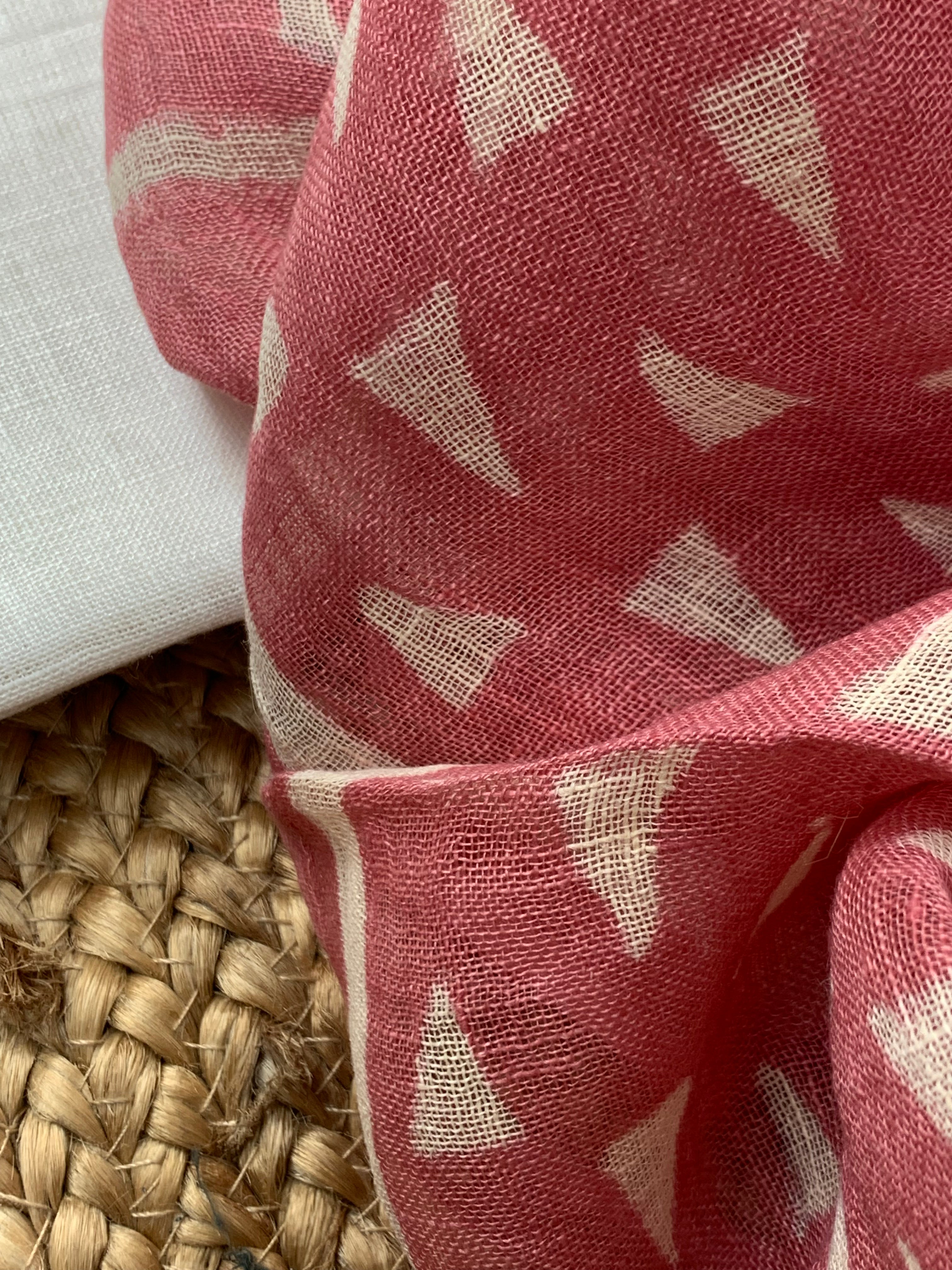Handcrafted Linen Kurta Dupatta Set